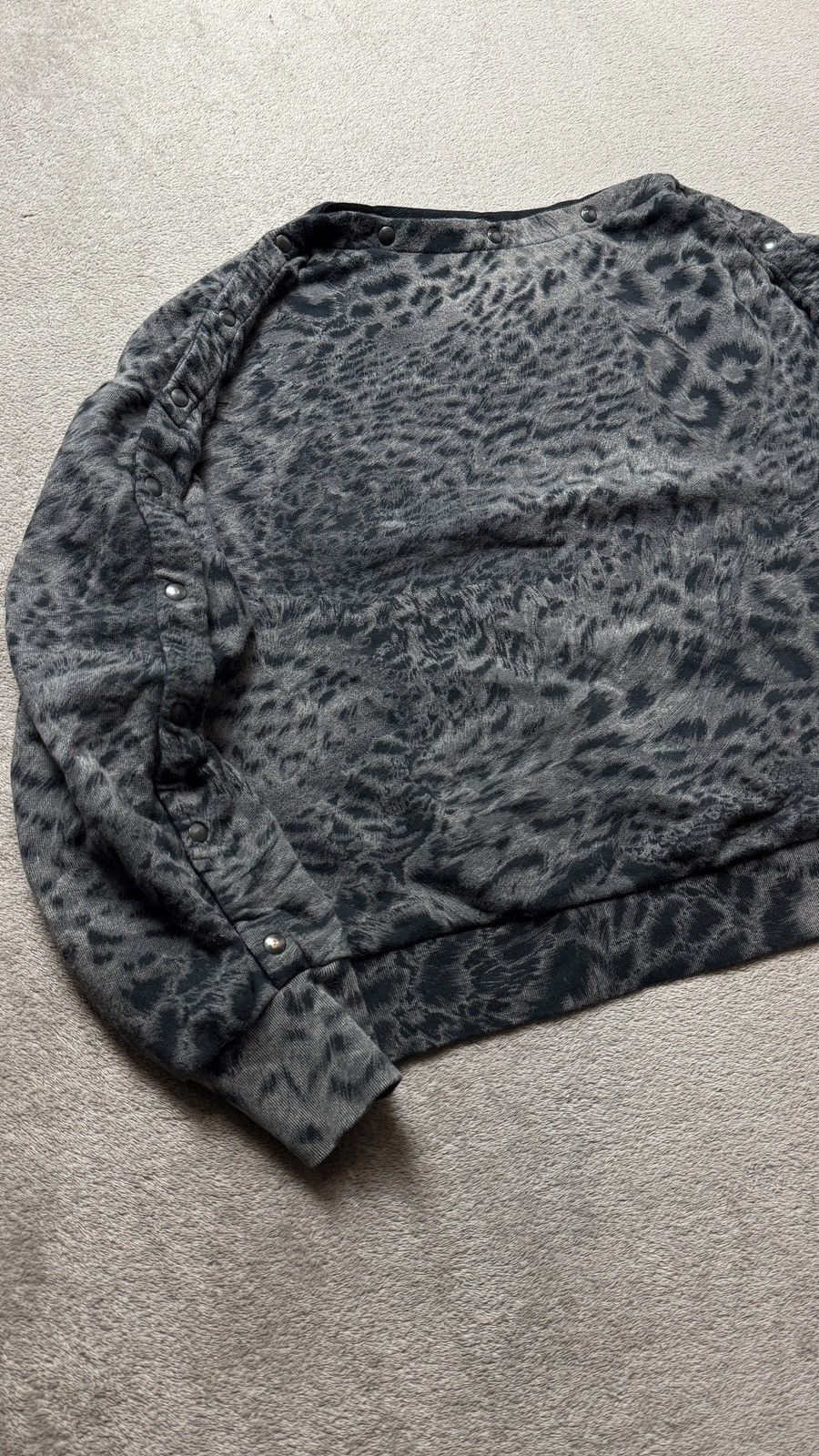 If Six Was Nine Allsaints vintage Y2K Leopard Sweatshirt cdg y-3 lgb stussy Size L / US 10 / IT 46 - 3 Thumbnail