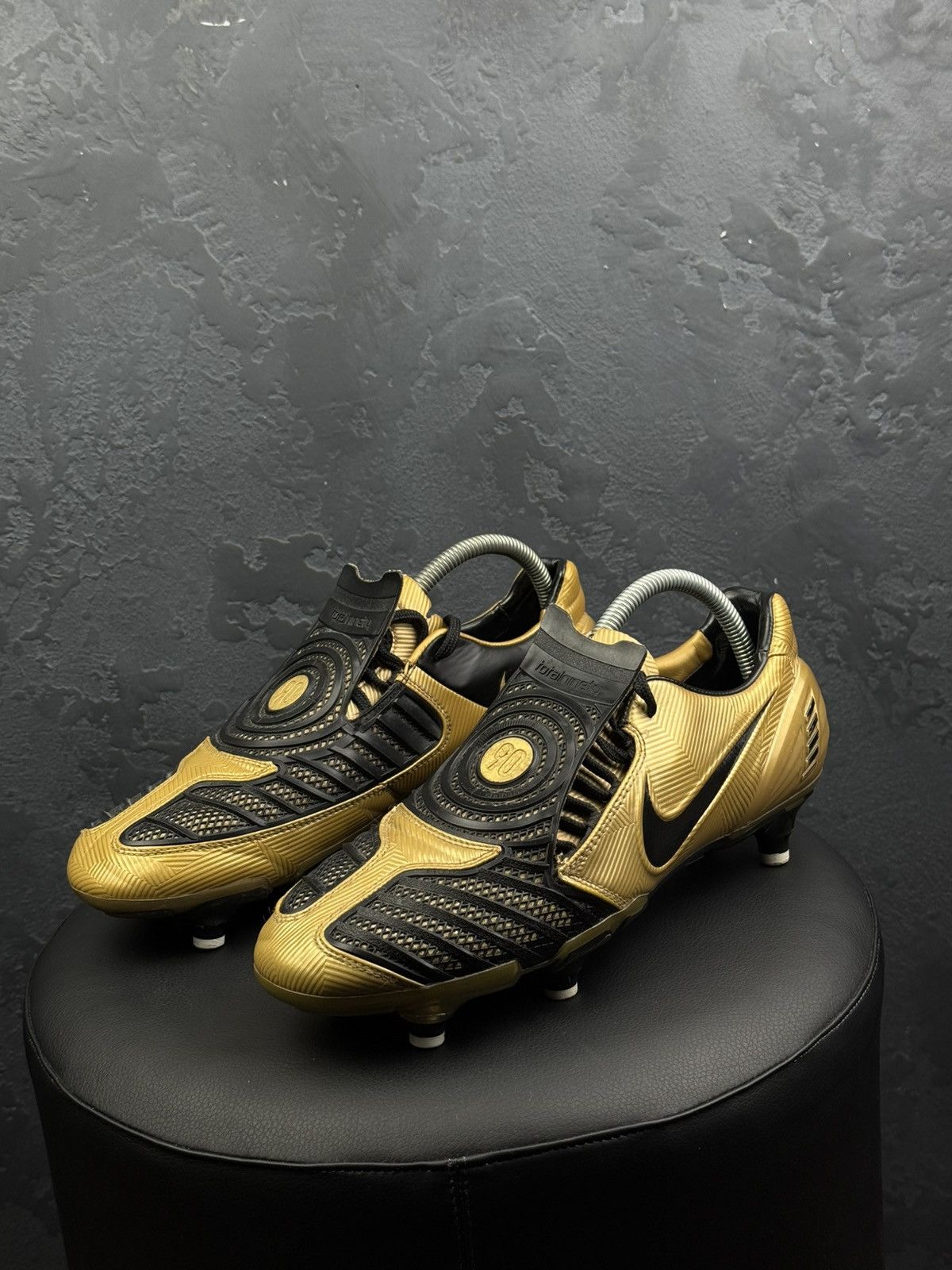 Nike Vintage 2008 Nike Total 90 Laser II FG EU 43 US 9,5 Size US 9.5 / EU 42-43 - 1 Thumbnail