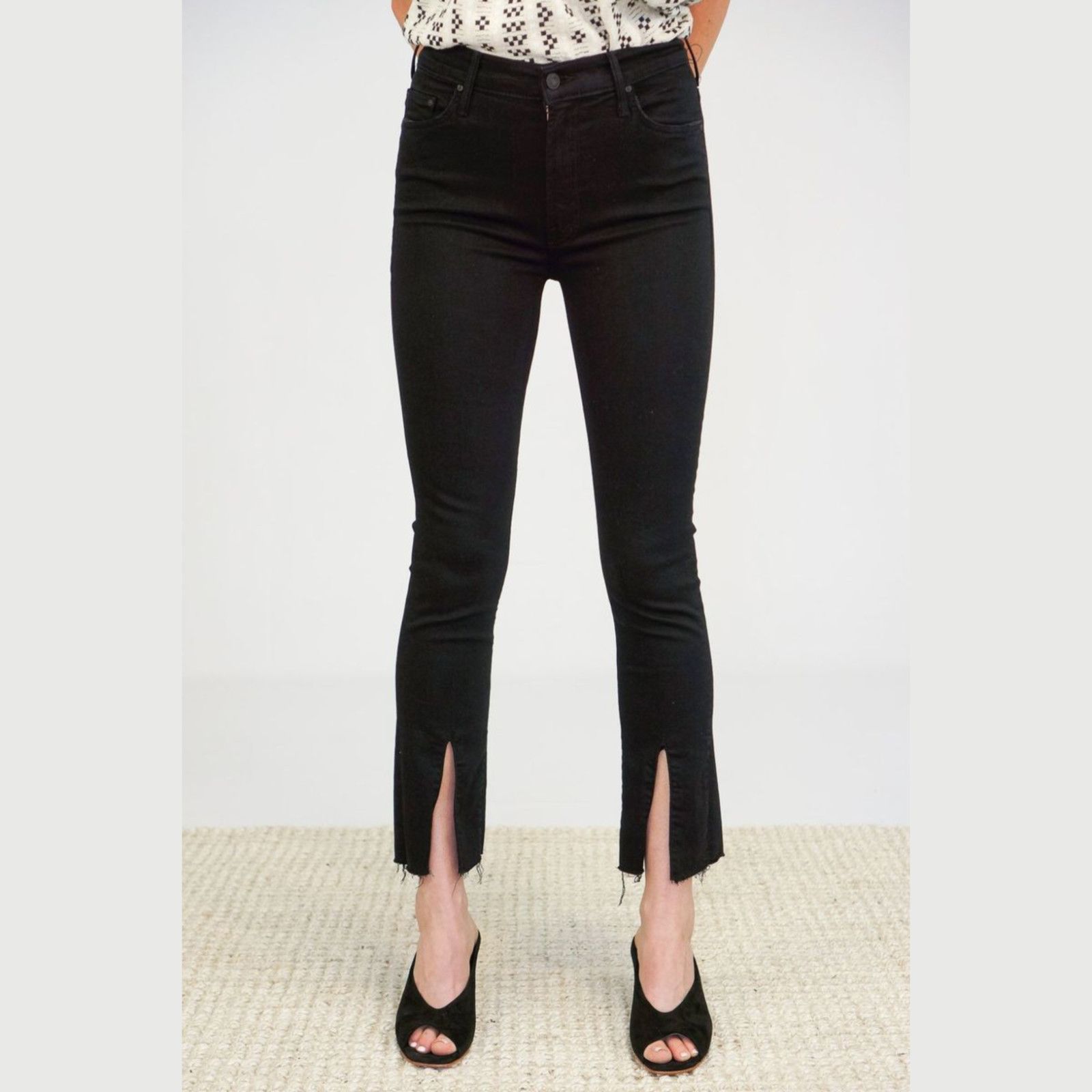 MOTHER denim Insider Slit Ankle Fray Jeans Not Guilty Black