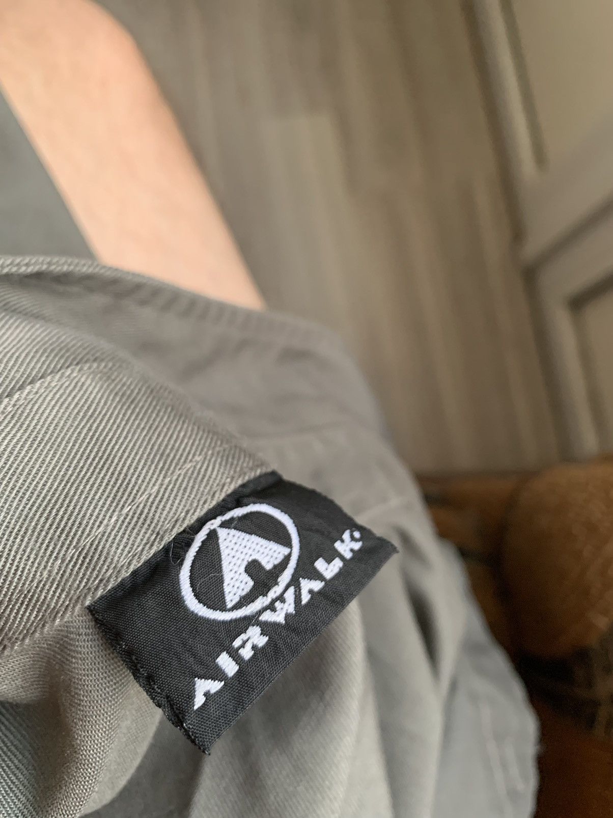 Airwalk Airwalk vintage Y2K military multi pocket cargo shirt Size US M / EU 48-50 / 2 - 5 Thumbnail