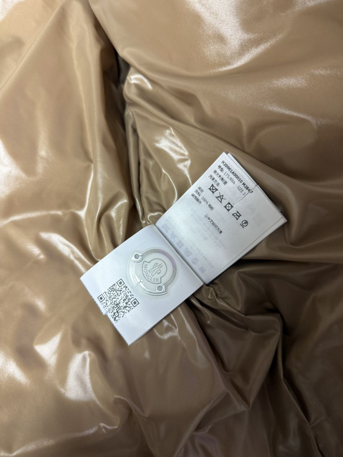 Moncler Genius × Palm Angels Moncler x Palm Angels Maya70 3 size Size US L / EU 52-54 / 3 - 10 Thumbnail