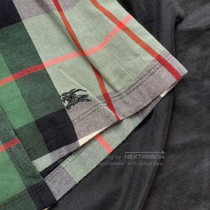 Burberry Burberry Green Plaid Women's Casual Short Pants. Size 23" - 3 Thumbnail