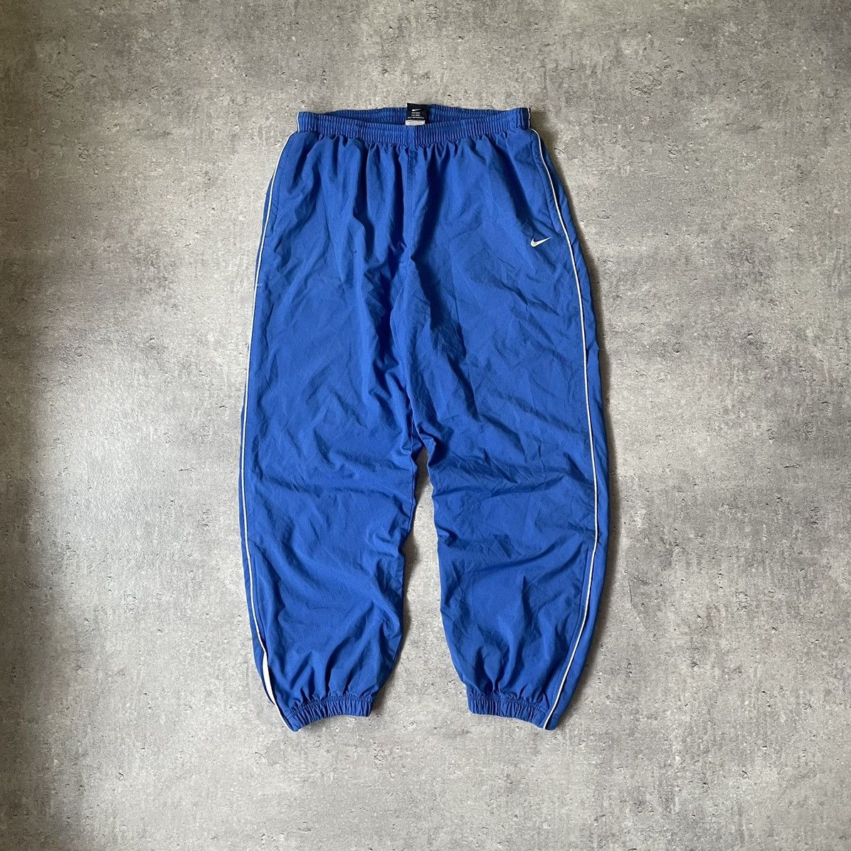Nike × Nike ACG × Vintage Vintage 90s Nike Team Nylon Track Pants Size US 33 - 1 Thumbnail