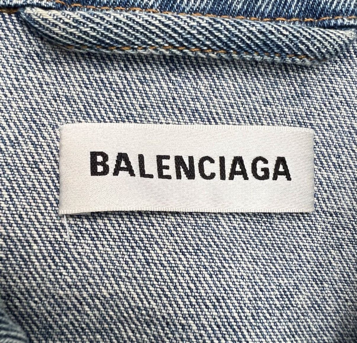 Balenciaga Balenciaga Washed Distressed Crystal Letter Denim Jacket Size US XXS / EU 40 - 5 Thumbnail