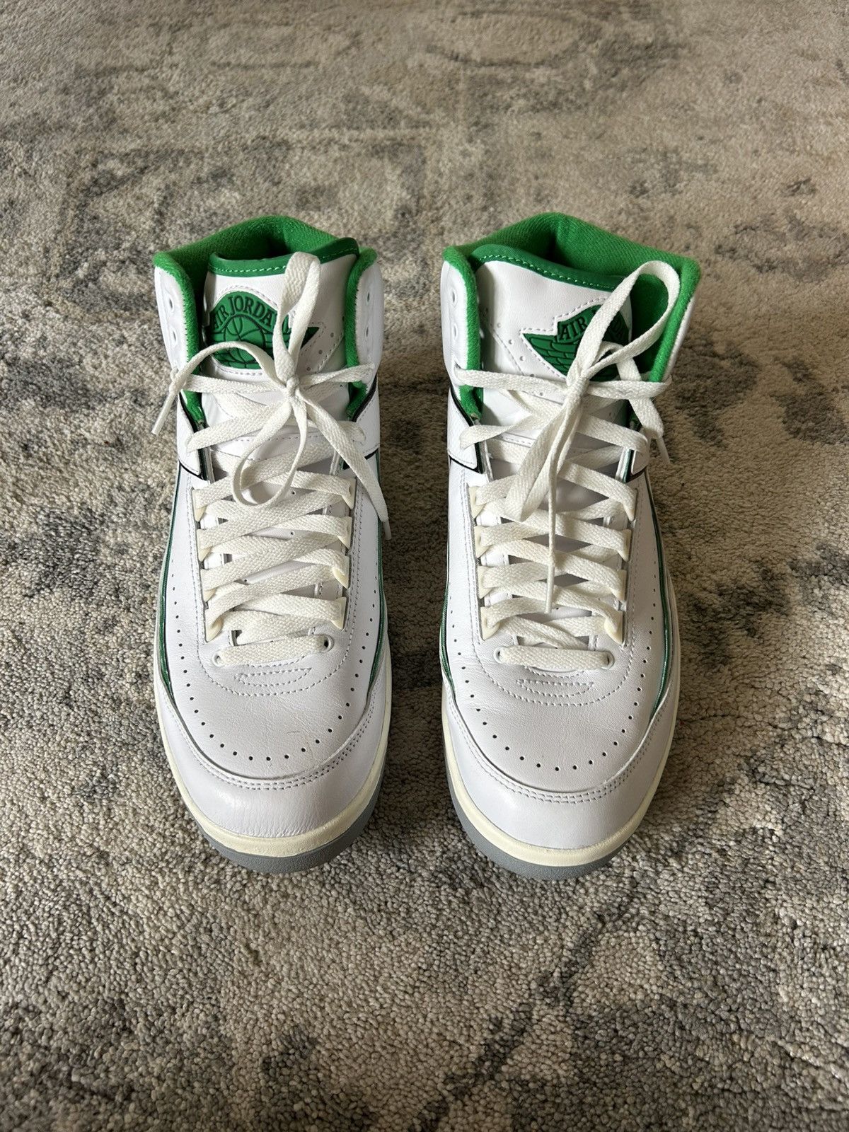 Jordan Brand Jordan 2 Retro “Lucky Green” Size US 10.5 / EU 43-44 - 3 Thumbnail
