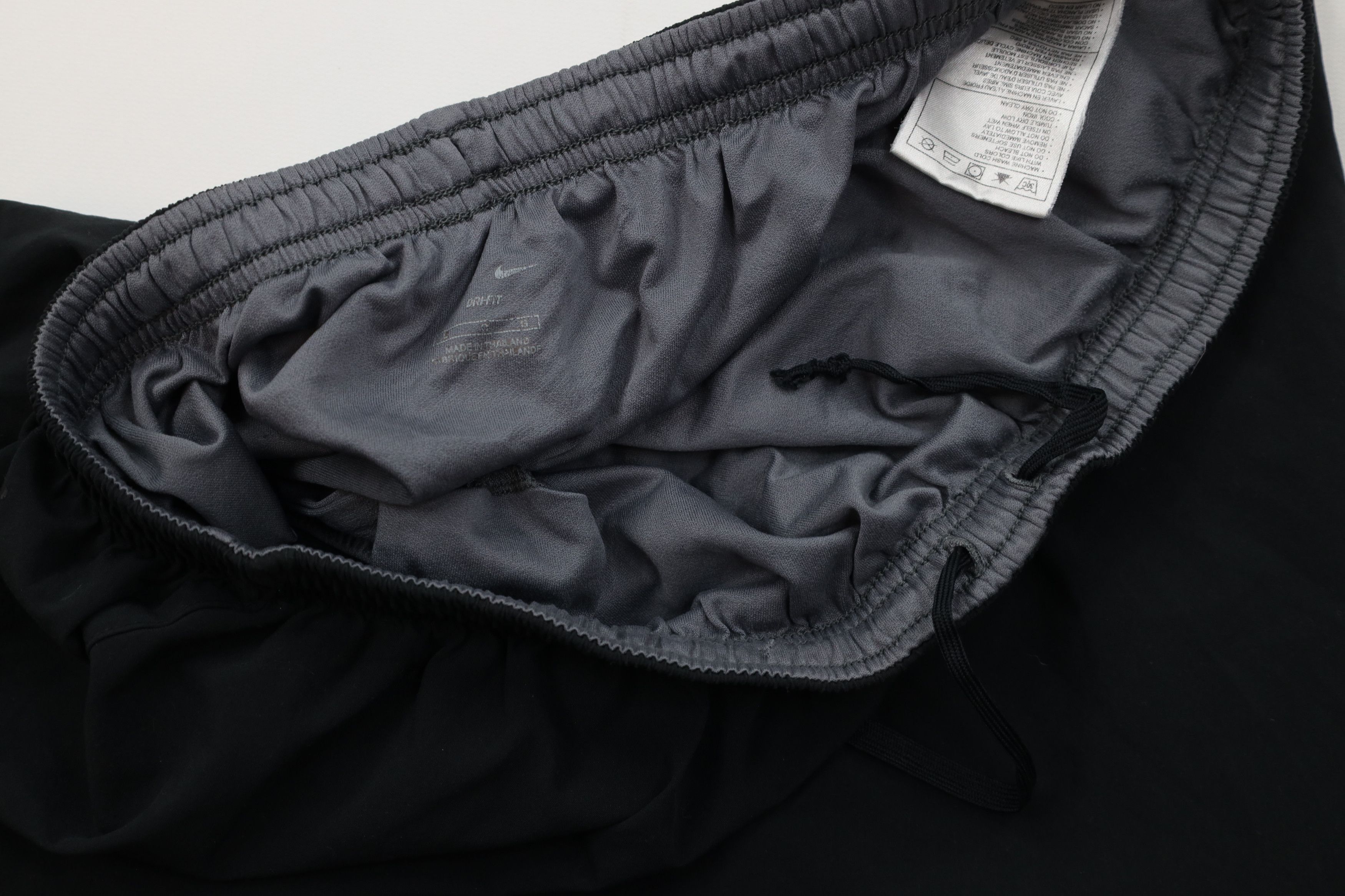 Nike Vintage Nike Travis Scott Mini Swoosh Lined Running Shorts Size US 34 / EU 50 - 7 Thumbnail