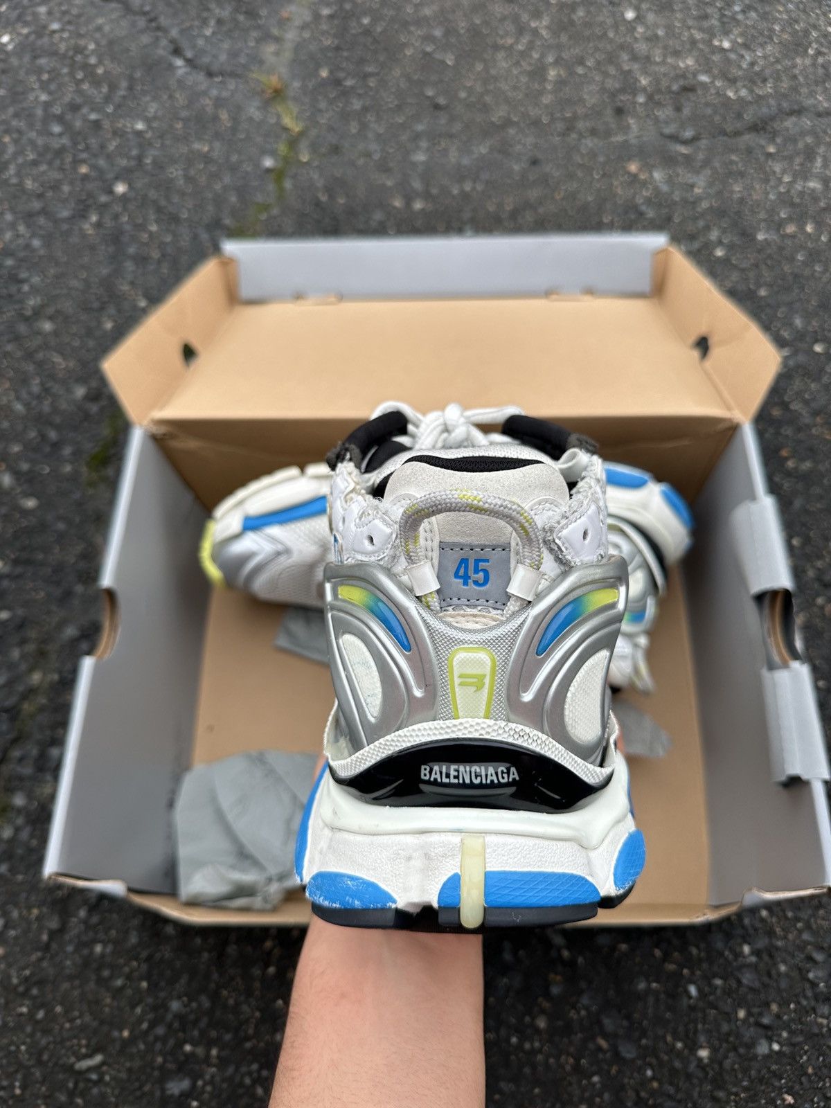 Balenciaga Balenciaga Runner Grey/Blue Size US 12 / EU 45 - 4 Thumbnail