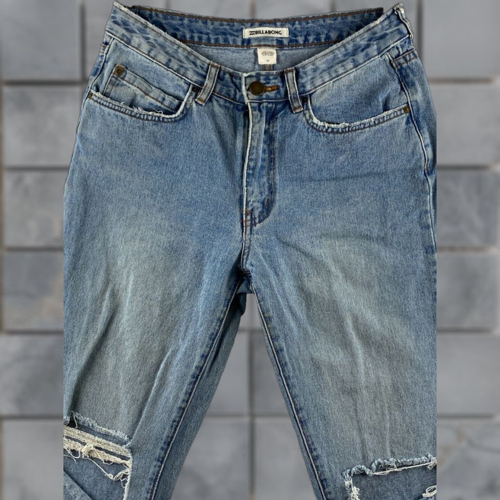 Billabong Billabong Jeans Womens 27 Blue Straight Distressed Ripped Denim Modern 27 in Blue Regular Size Womens Jeans Size 27" / US 4 / IT 40 - 1 Thumbnail