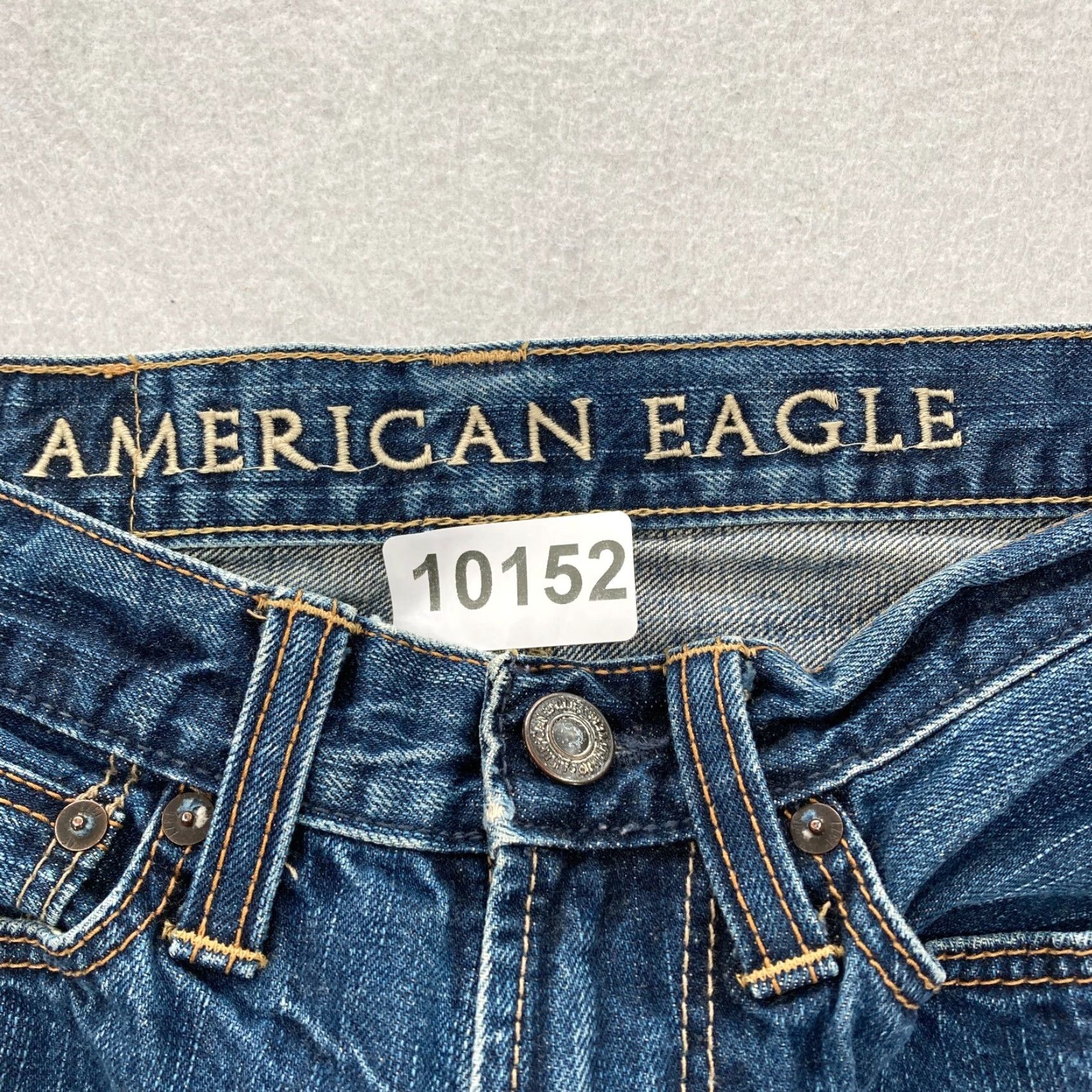 American Eagle Outfitters American Eagle Outfitters Jeans Mens 26x28 Straight Leg Dark Wash Blue Denim Distressed Regular Rise Low 8-10in 5-Pocket Denim Size US 26 / EU 42 - 5 Thumbnail