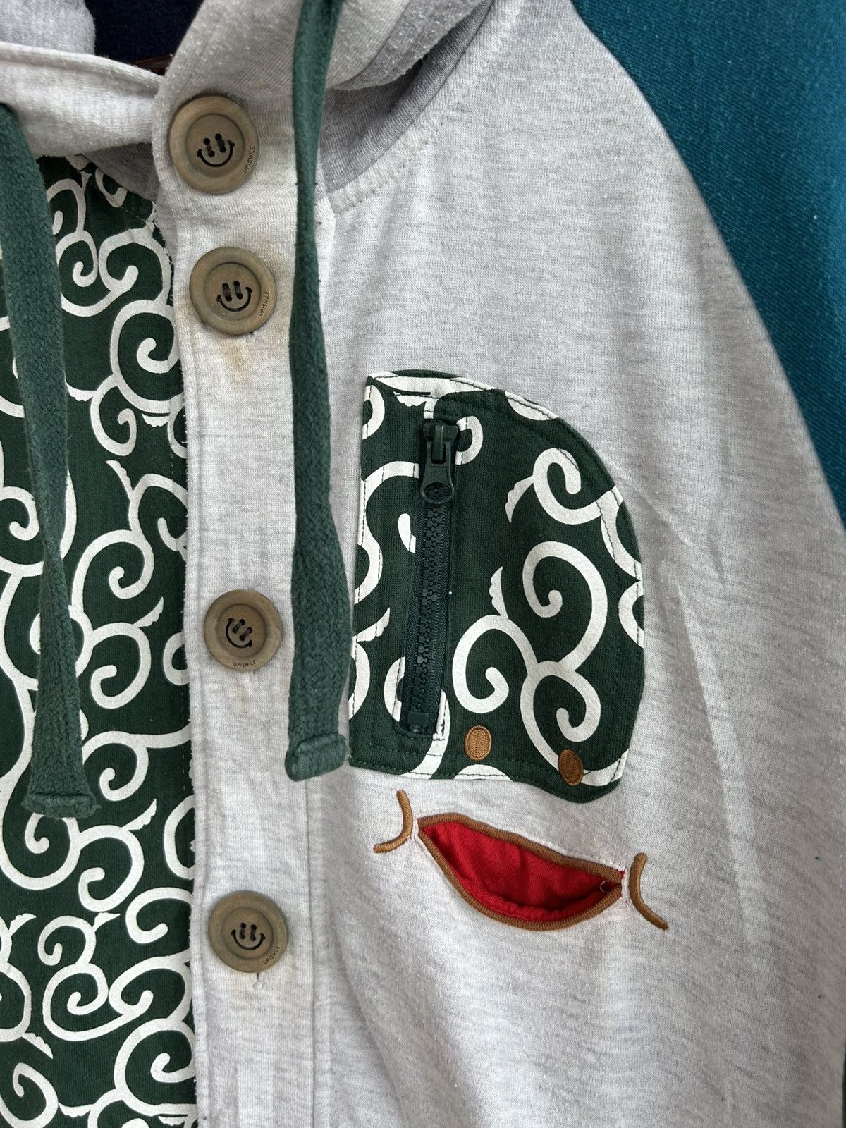 Japanese Brand UP! SMILE JAPAN COLOR BLOCK BUTTON UPS HOODIE Size US L / EU 52-54 / 3 - 5 Thumbnail