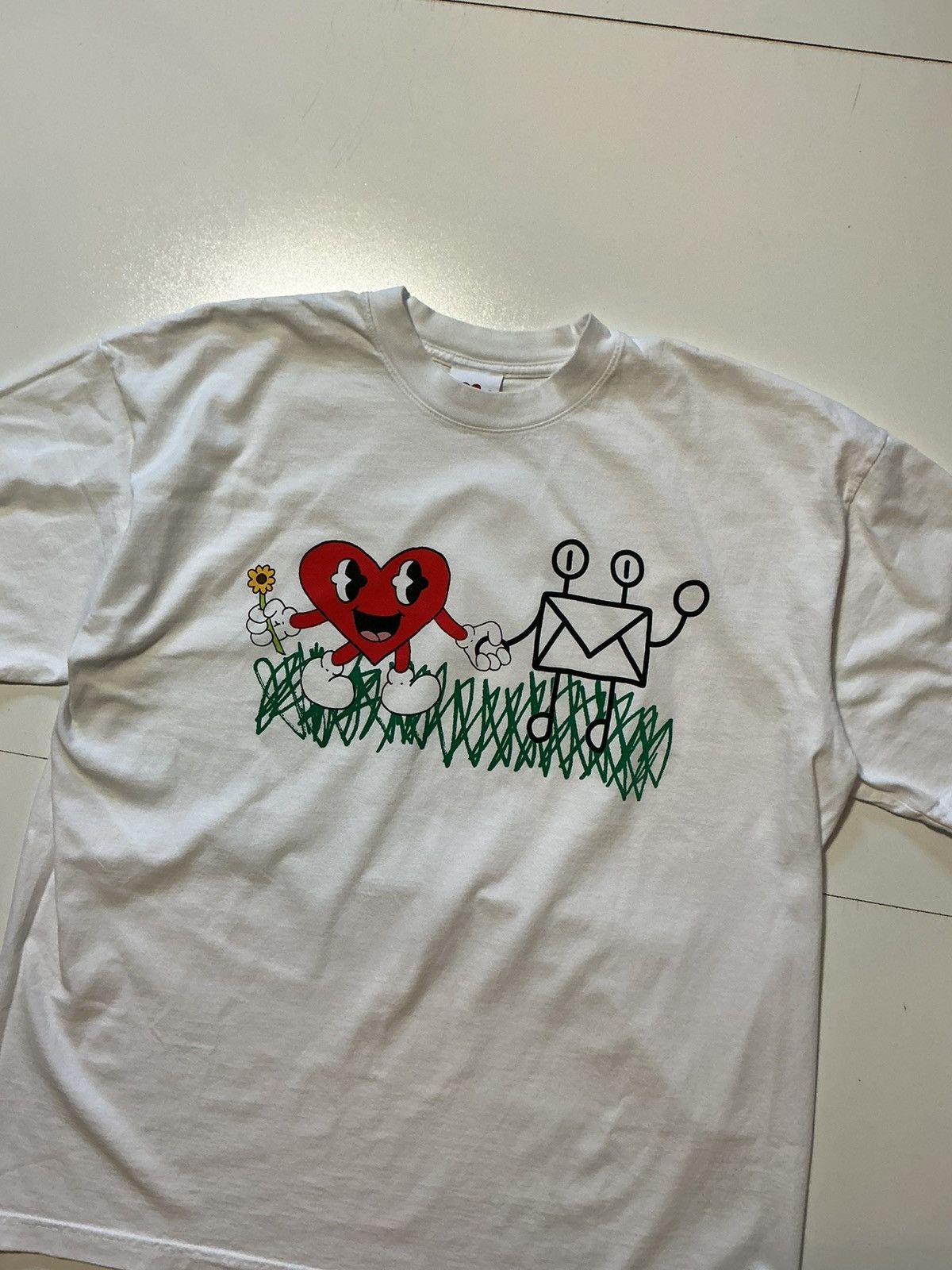 Other The Heart Project Heart Holding Hands Letter Note T-Shirt Size US XL / EU 56 / 4 - 4 Thumbnail