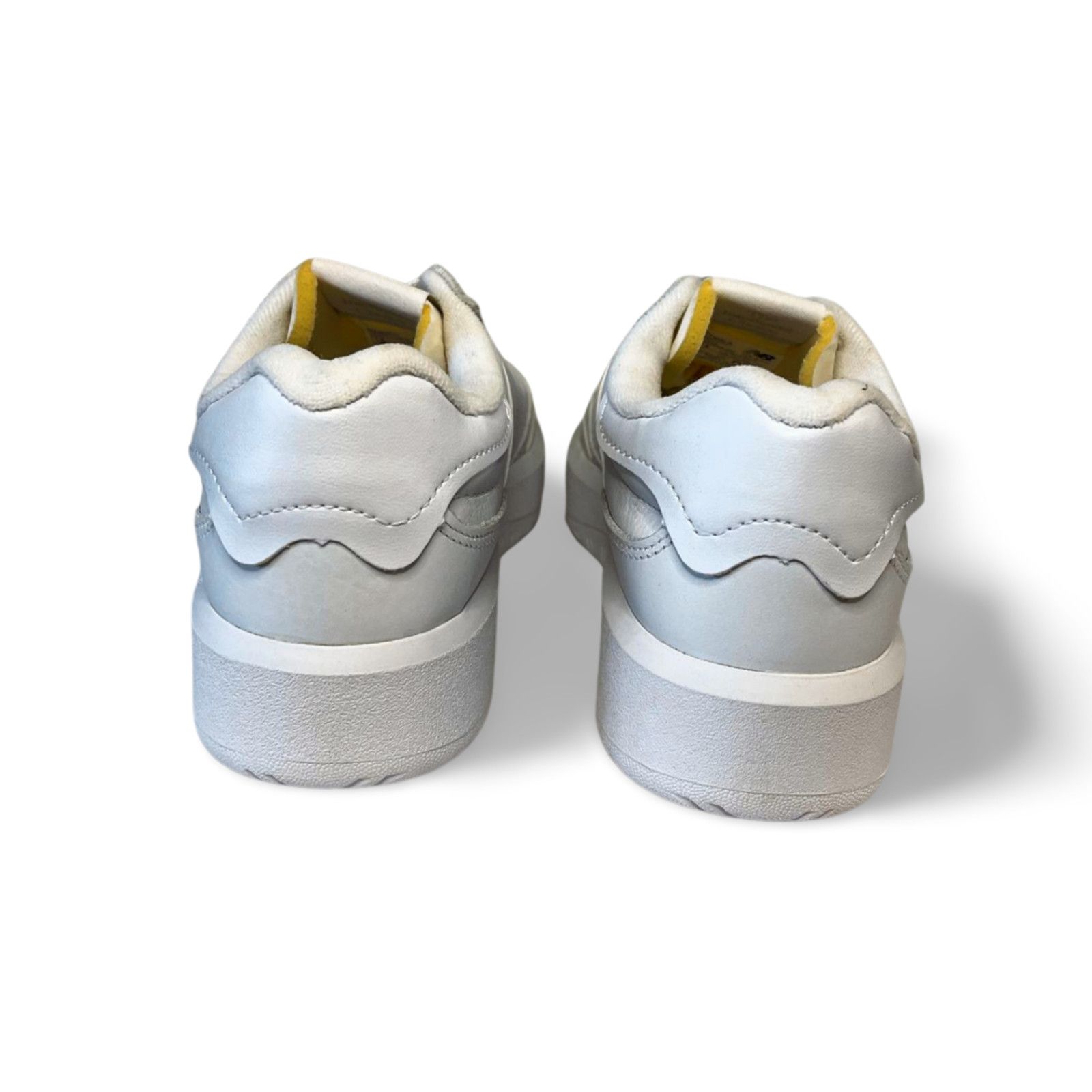 New Balance White New Balance CT302 Sneakers Sz 7.5 Men/9 Women CT302LA Size US 7.5 / EU 40-41 - 5 Thumbnail