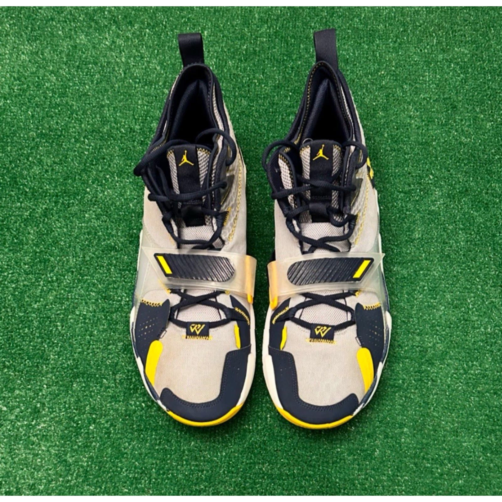 Nike Air Jordan WhyNotZero.3 Westbrook PE Michigan Wolverines Mens Sz 16 Promo Sample Size ONE SIZE - 3 Thumbnail