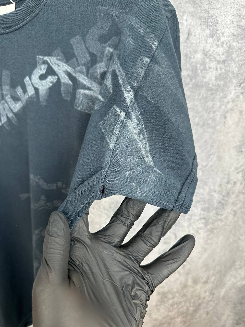 Metallica Metallica Black Album Faded Snake T-Shirt 2013 Black Tee Size US M / EU 48-50 / 2 - 8 Thumbnail