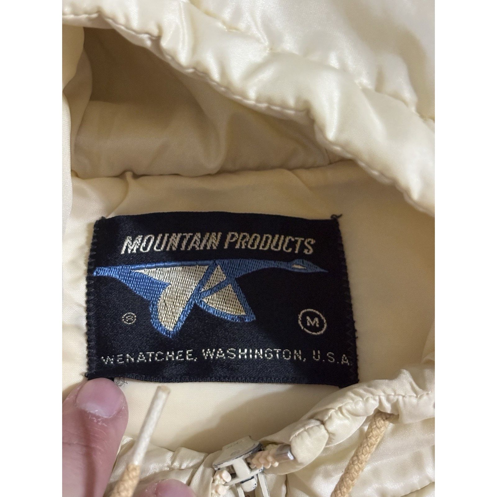 Other Vintage 70s Mountain Products Puffer Vest - Women’s Medium Size M / US 6-8 / IT 42-44 - 6 Thumbnail