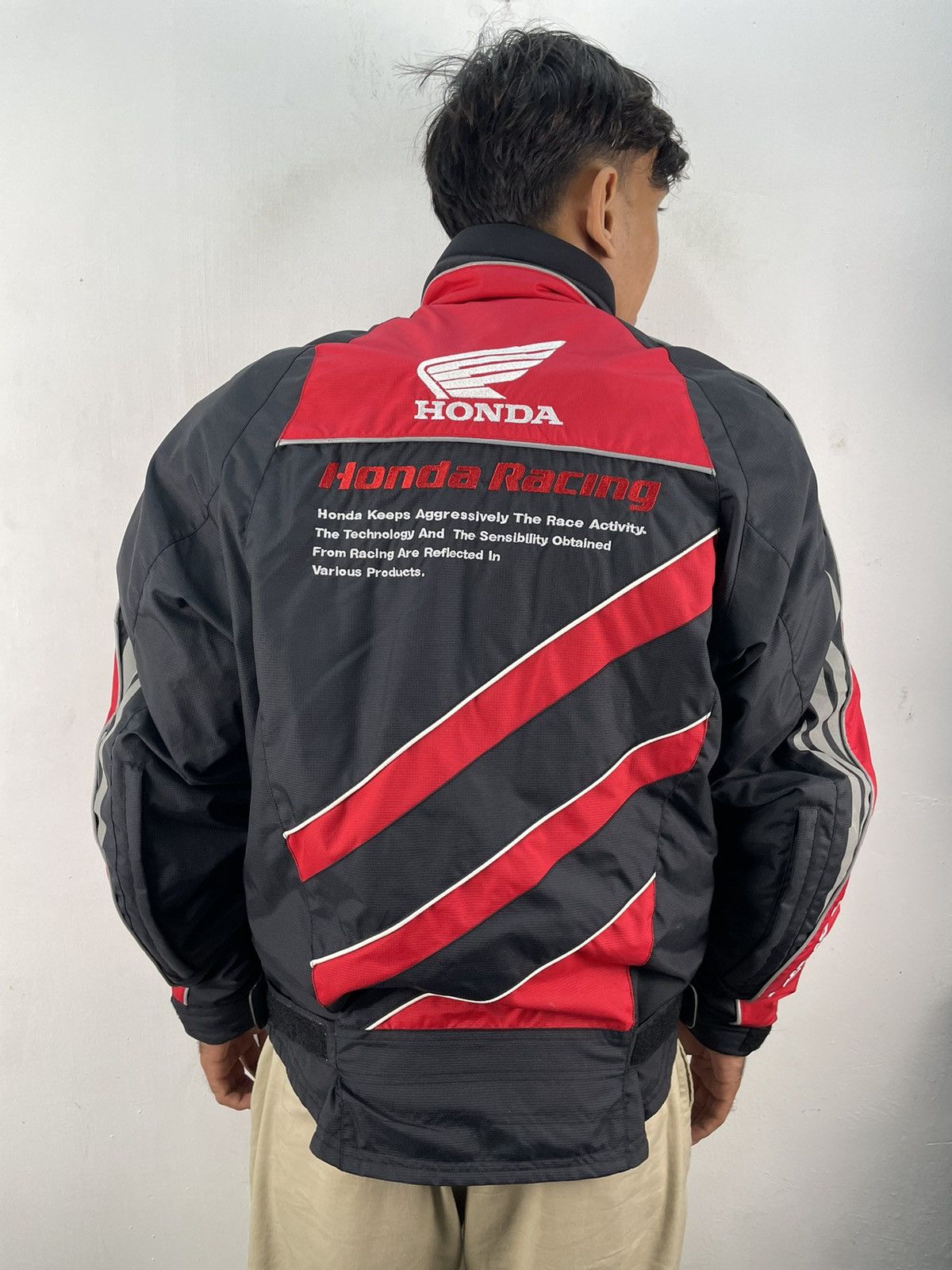 Honda Vintage Honda Racing Motorcyle Rider Jacket Size L Size US L / EU 52-54 / 3 - 3 Thumbnail
