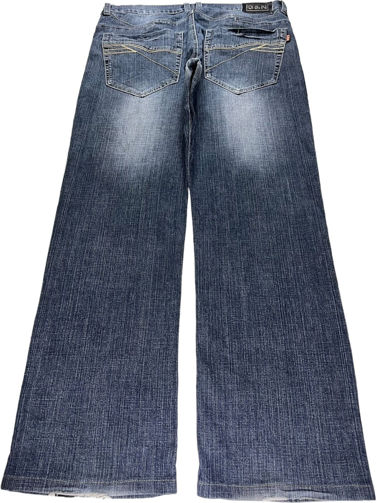 Japanese Brand Vintage Japanese Brand Faded Blue Wash Baggy Jeans Size US 36 / EU 52 - 2 Thumbnail