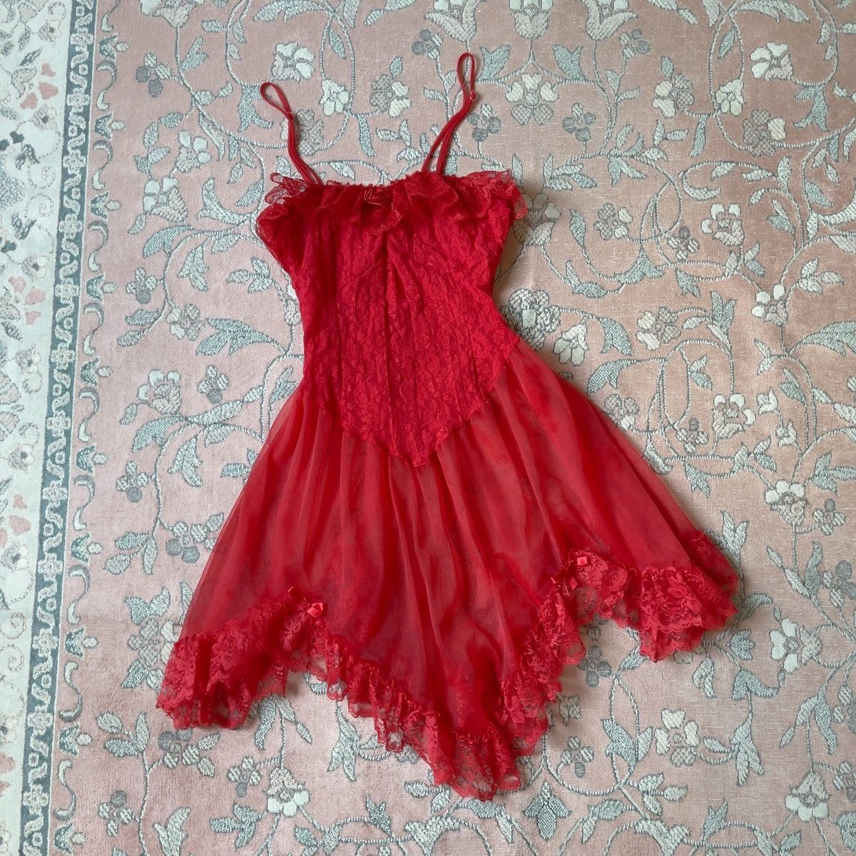 Vintage Romantic Red Lace Ruffled Sheer Slip Dress (M-L) Size L / US 10 / IT 46 - 1 Thumbnail