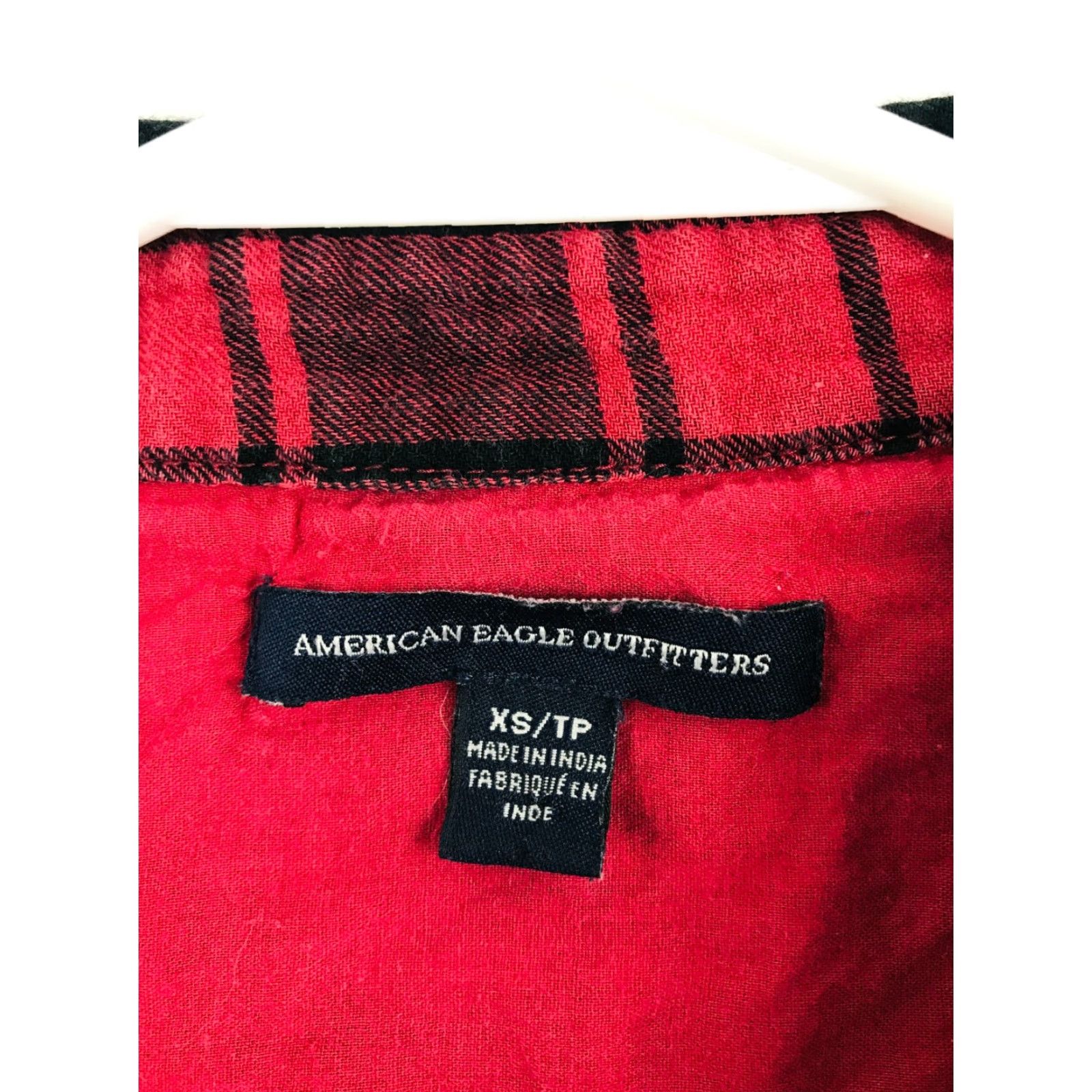 American Eagle Outfitters American Eagle Shirt Women's XS Red Black Plaid Flannel Wrinkled Long Sleeve Button-Up Size XS / US 0-2 / IT 36-38 - 7 Thumbnail