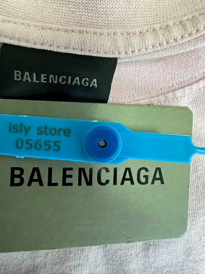 Balenciaga Balenciaga Solid Color Heart Shape Casual Round Neck Short Size US XS / EU 42 / 0 - 4 Thumbnail