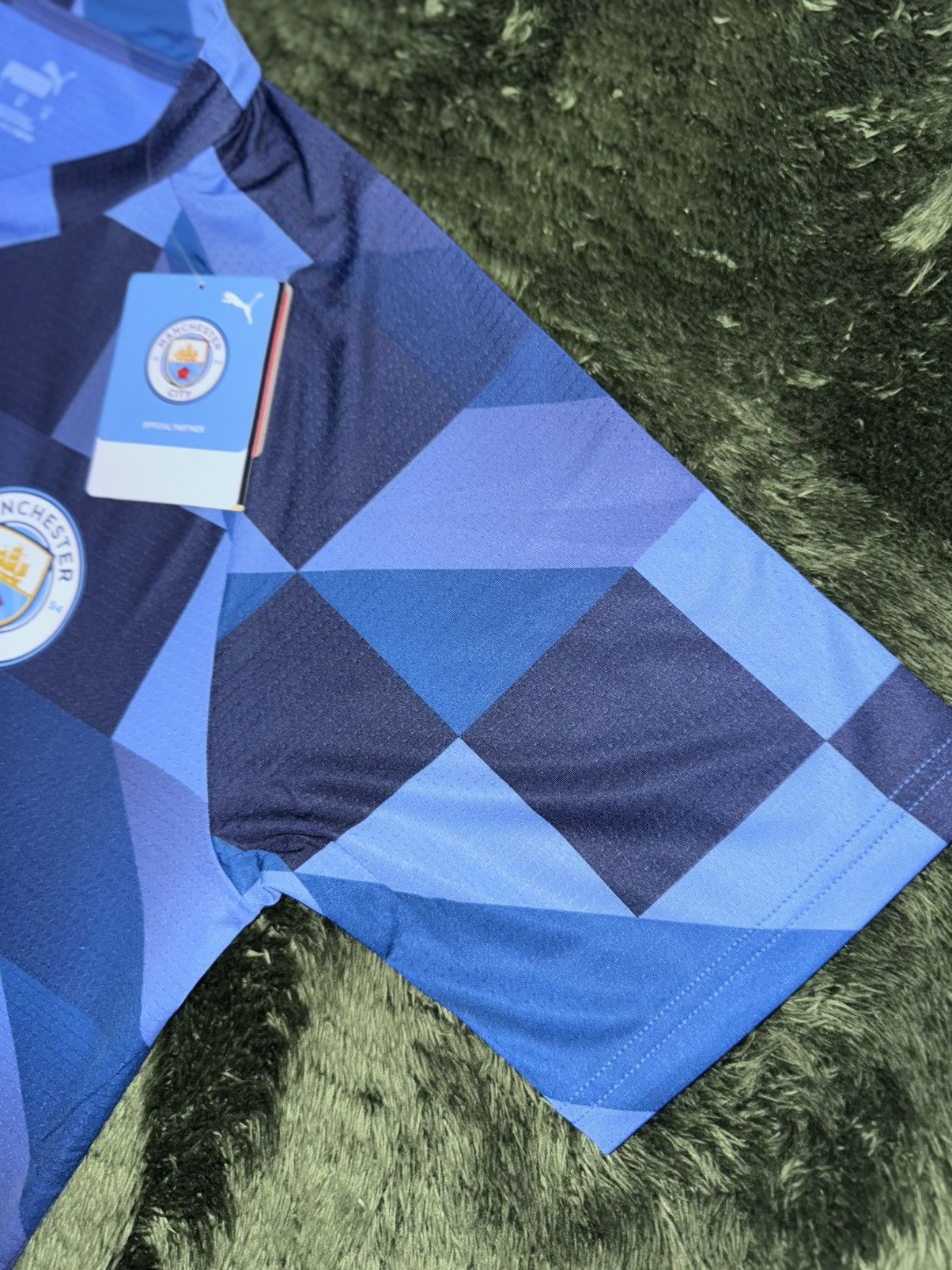 Puma [M] PUMA MCFC mancity 22-23 prematch jersey blue checker Size US M / EU 48-50 / 2 - 3 Thumbnail