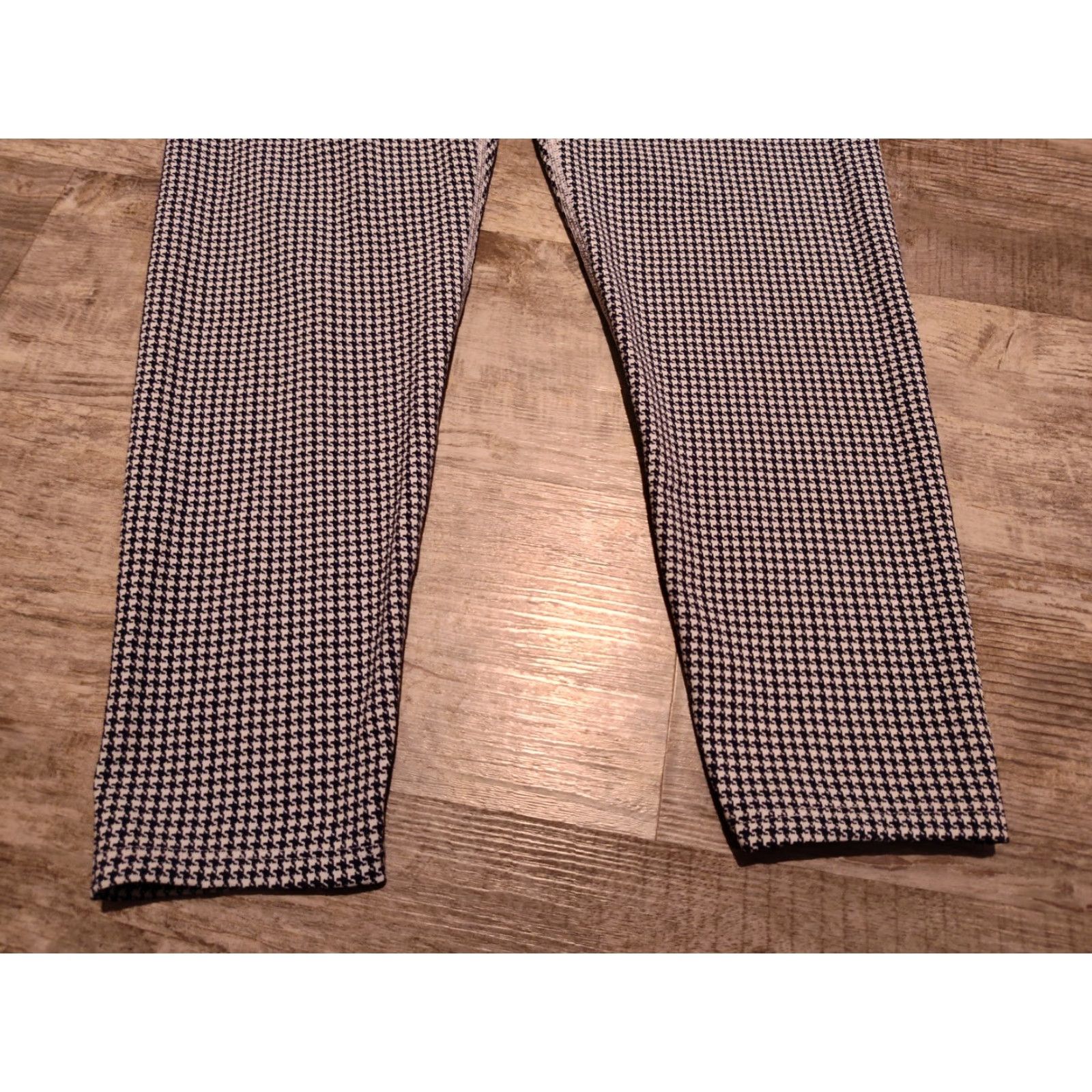 Spanx Spanx Booty Boost Houndstooth Leggings Size Large Women Activewear Slim Fit Ankle Blue Size 36" / US 14 / IT 50 - 4 Thumbnail