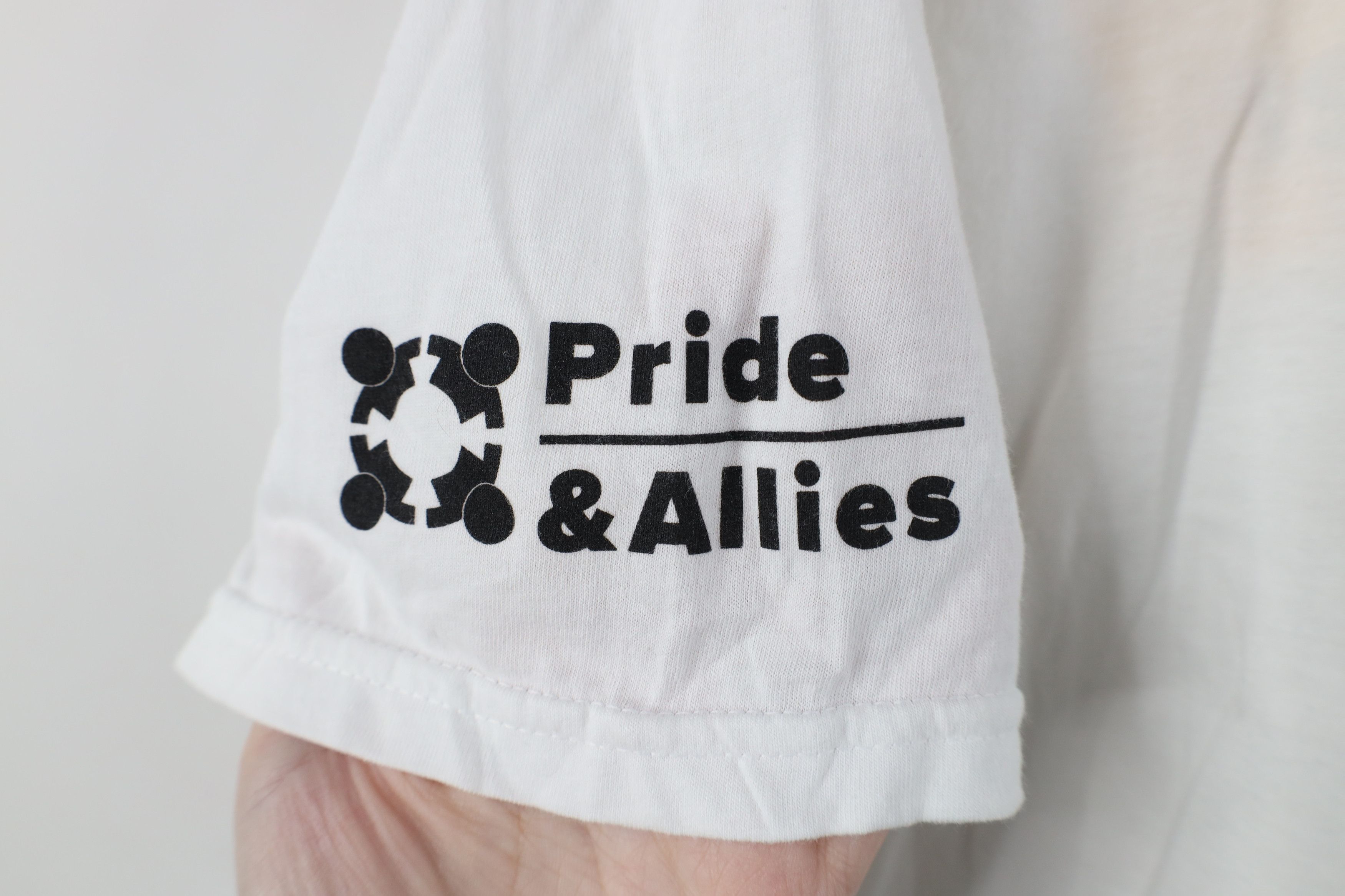 Vintage Stanley Black & Decker Allies Rainbow Gay T-Shirt White Size M / US 6-8 / IT 42-44 - 4 Thumbnail