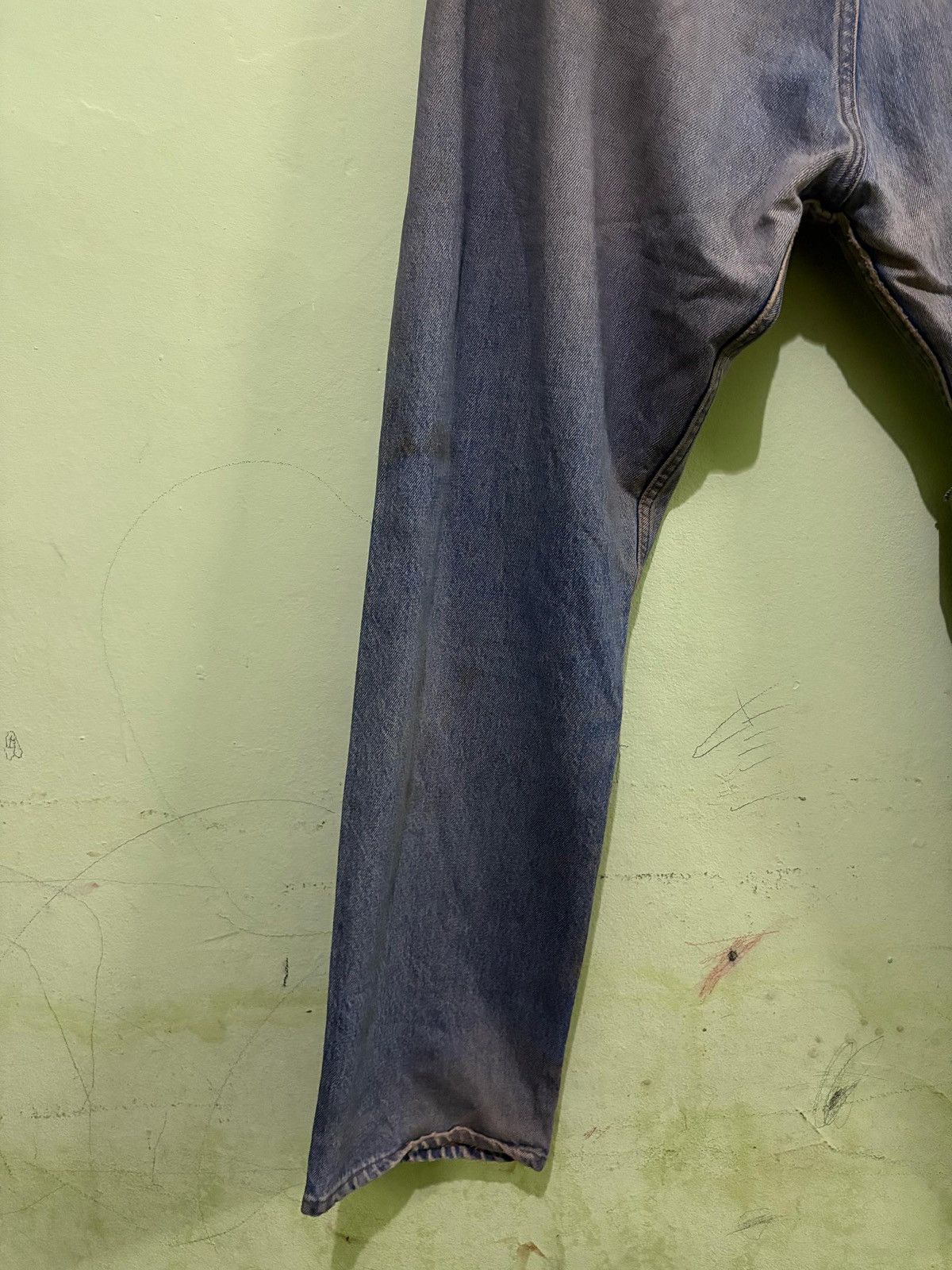 Levi's × Levi's Vintage Clothing Vintage 501 Levis Denim Pant Distressed Made In USA Size US 35 - 8 Thumbnail