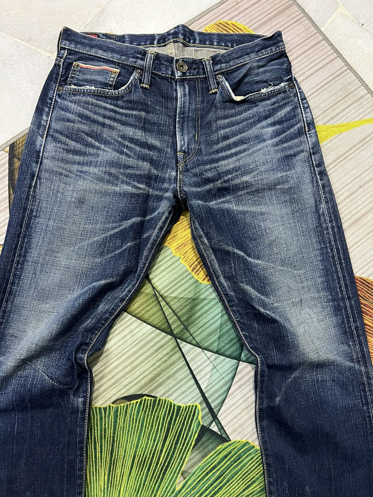 Edwin × Japanese Brand EDWIN 505zx SELVEDGE BUCKLE BACK DISTRESSED DENIM Size US 30 / EU 46 - 3 Thumbnail