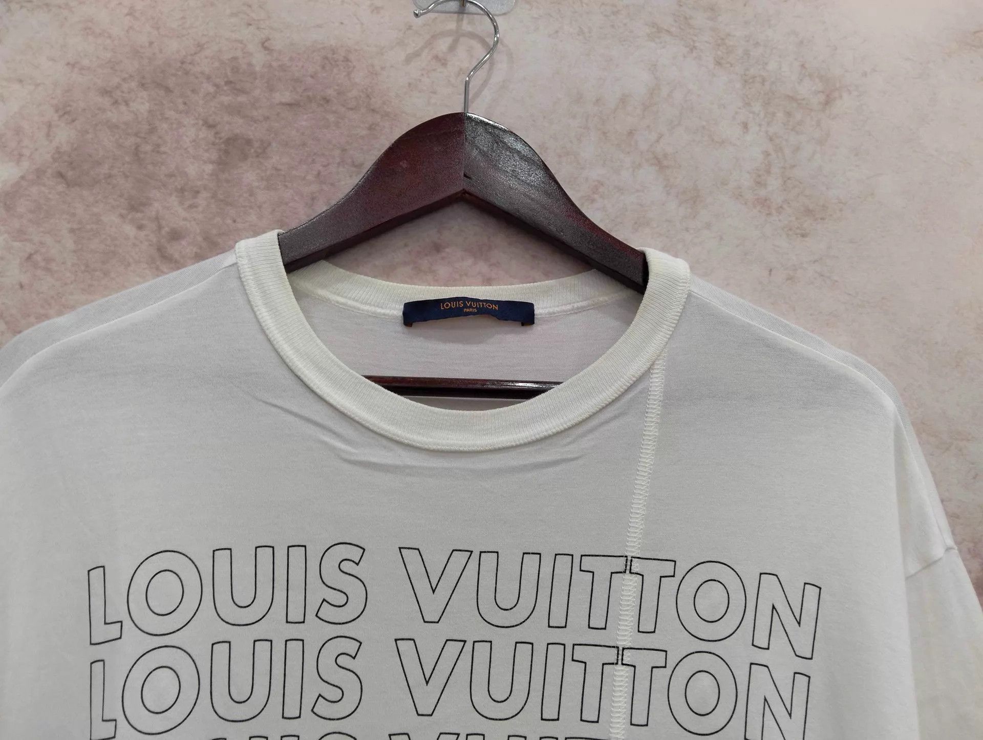 Louis Vuitton LV Monogram Logo Crew Neck Short Sleeve T-Shirt S Size US S / EU 44-46 / 1 - 6 Thumbnail