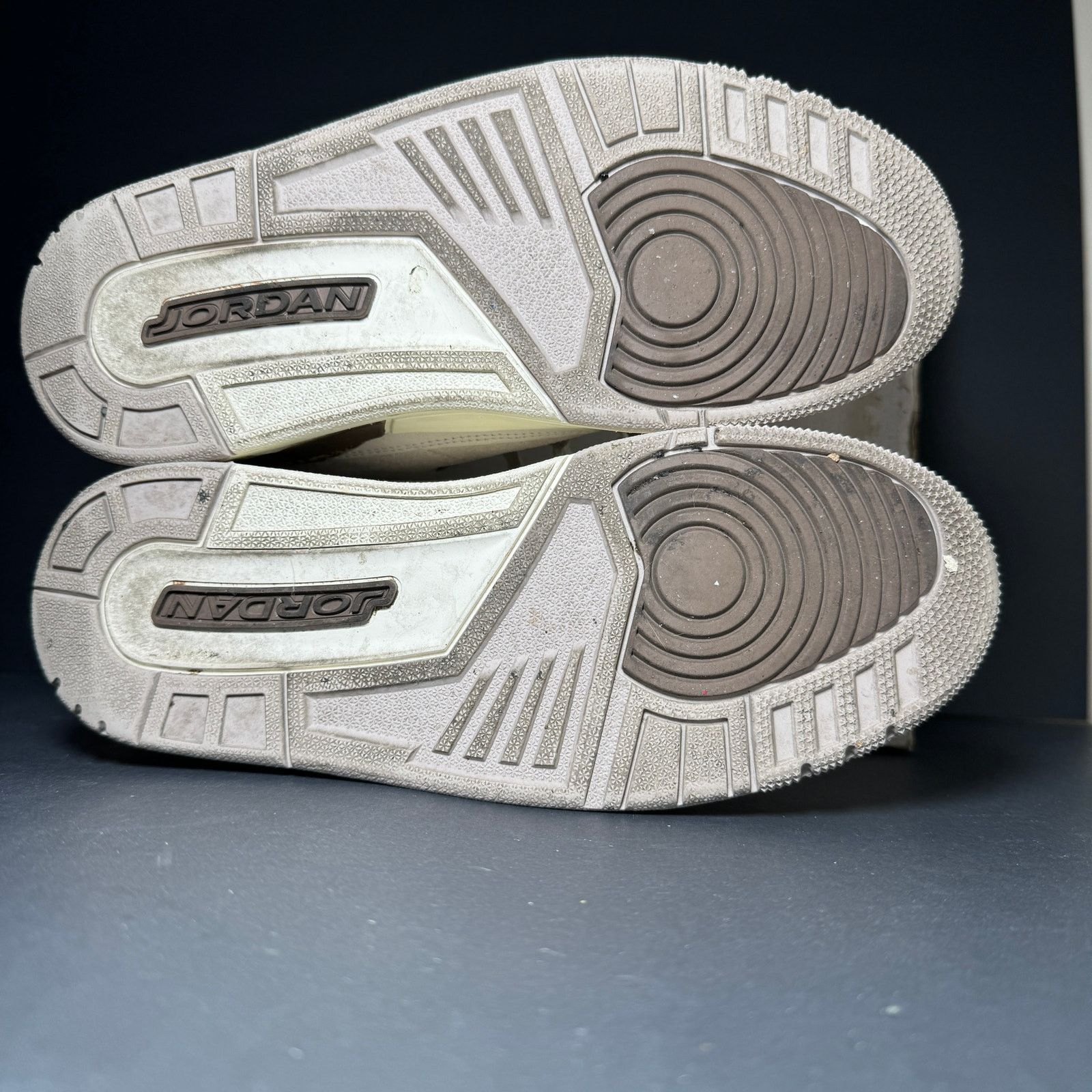 Jordan Brand × Nike Size 8.5 - Nike Air Jordan 3 Retro Palomino Men's Shoes Size US 8.5 / EU 41-42 - 7 Thumbnail