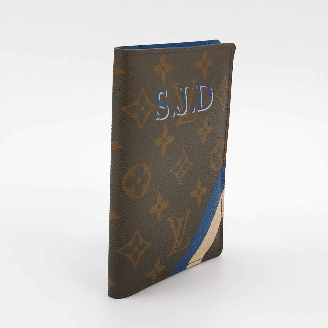 Louis Vuitton Louis Vuitton (LV) Monogram print colorblock folded passpor Size ONE SIZE - 2 Thumbnail