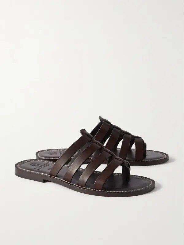 o1la1rc1a0325 Slippers in Brown