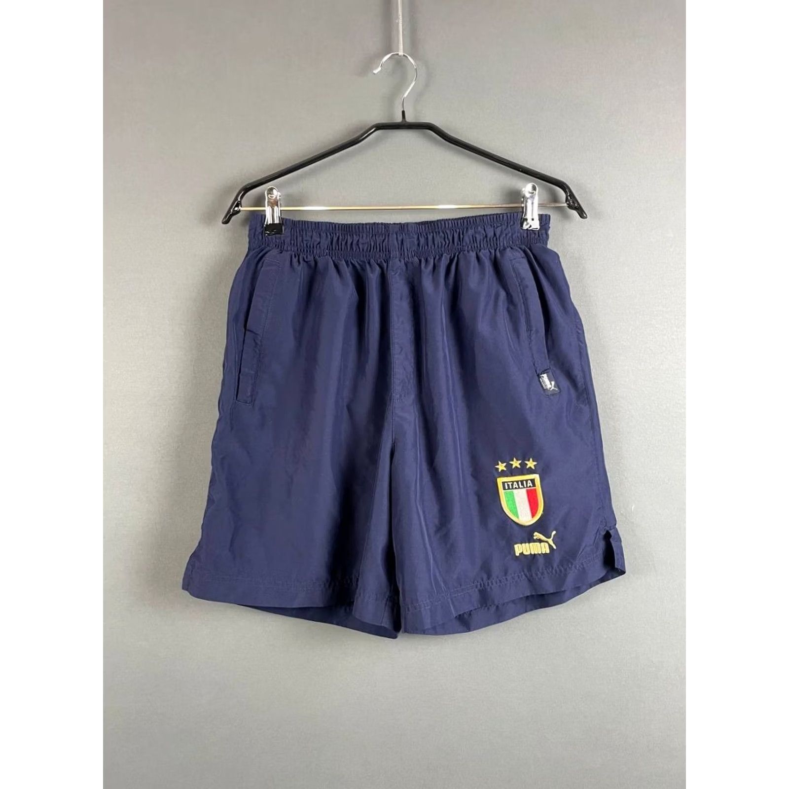 Puma PUMA Mens Italy Training Shorts Blue Polyester Elastic Waist Slash Pocket L Redesign Not Soft? Size US 33 - 2 Thumbnail