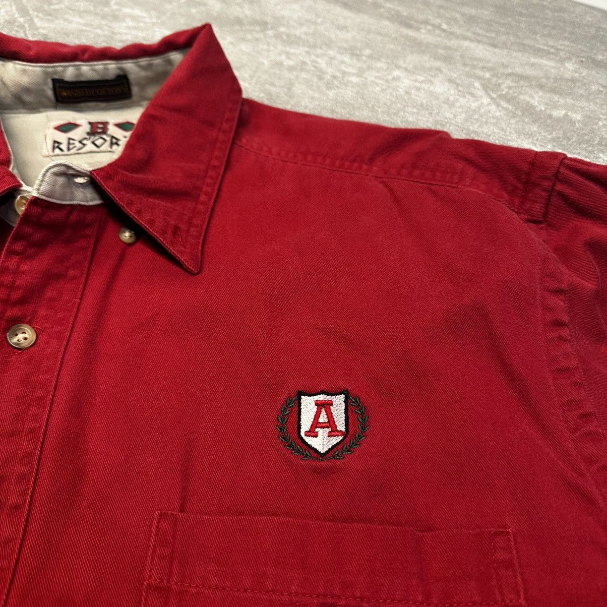 NCAA × Vintage Vintage Boa Resort Alabama Crimson Football Button Shirt Size US L / EU 52-54 / 3 - 2 Thumbnail