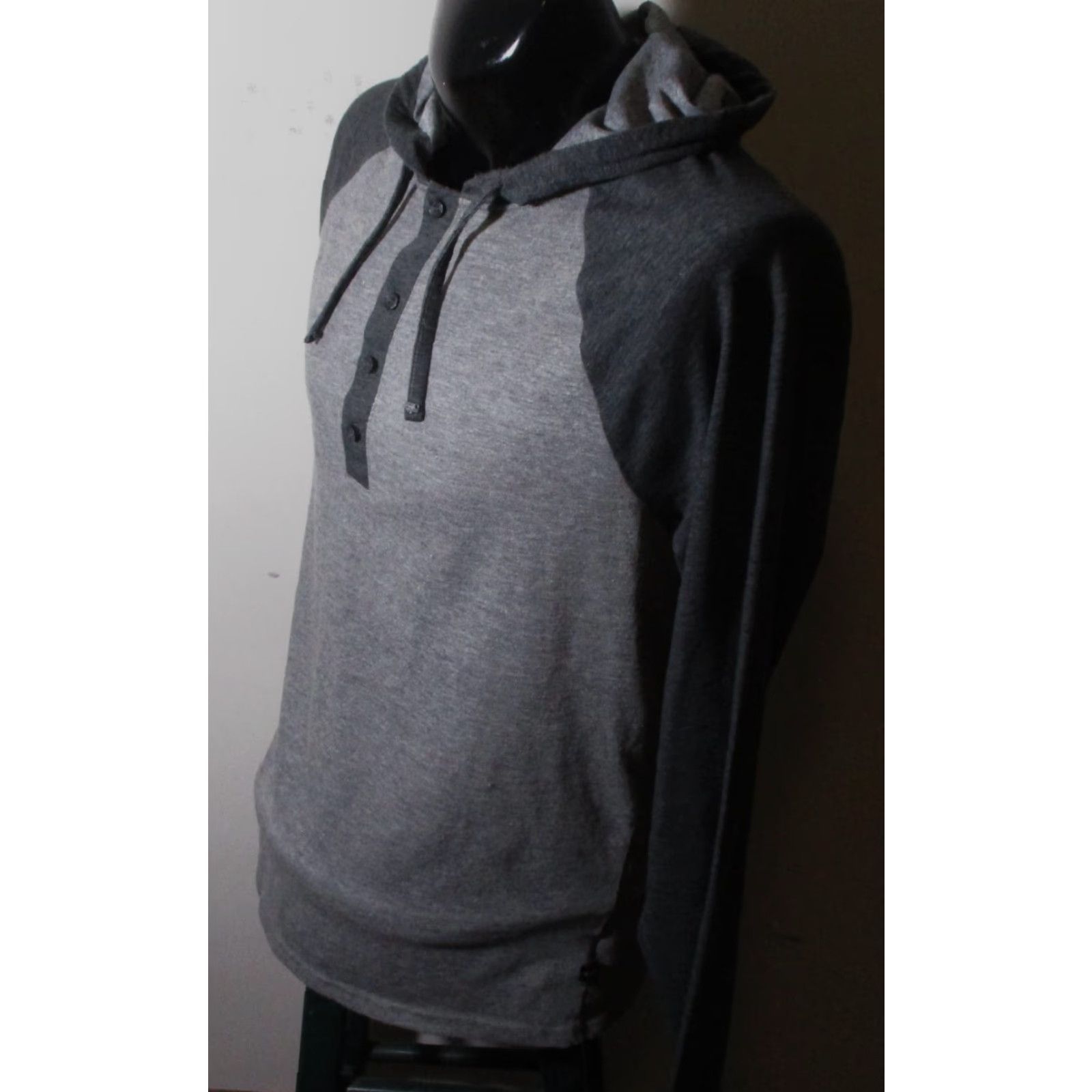 Oakley OAKLEY Hoodie Men's L Gray Long Sleeve V-Neck Drawstring Size US L / EU 52-54 / 3 - 5 Thumbnail