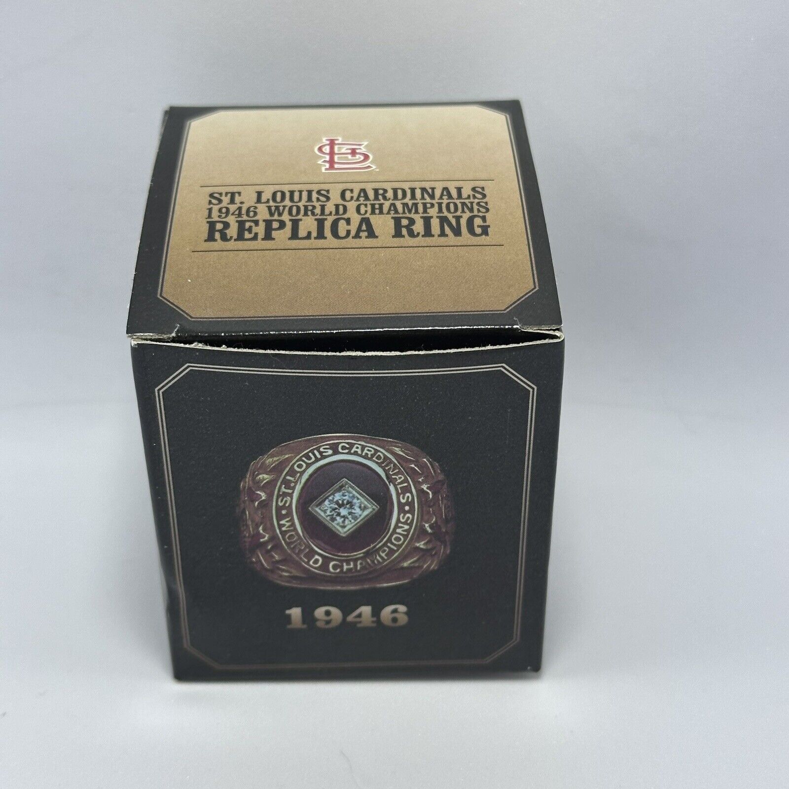MLB St. Louis Cardinals Replica Ring 1946 World Champions Gold Size ONE SIZE - 3 Thumbnail