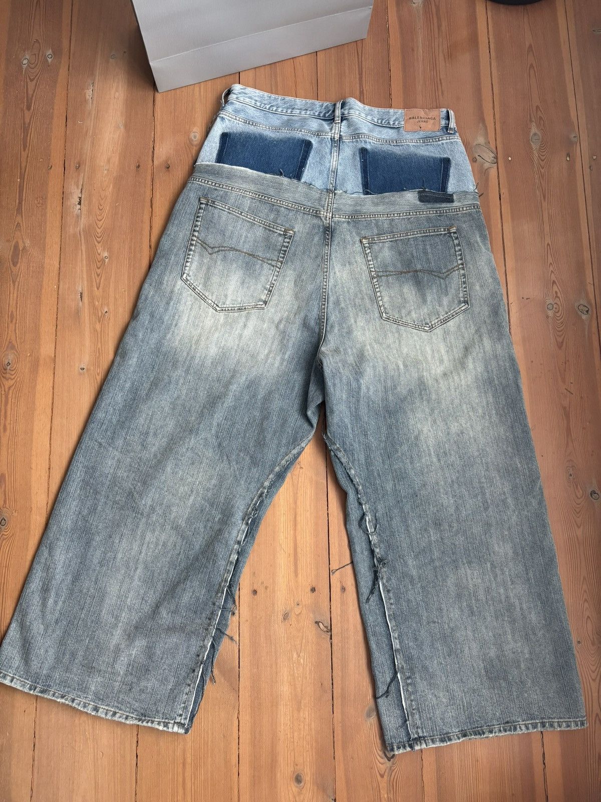 Balenciaga Balenciaga Cut up Jeans Size US 36 / EU 52 - 2 Thumbnail