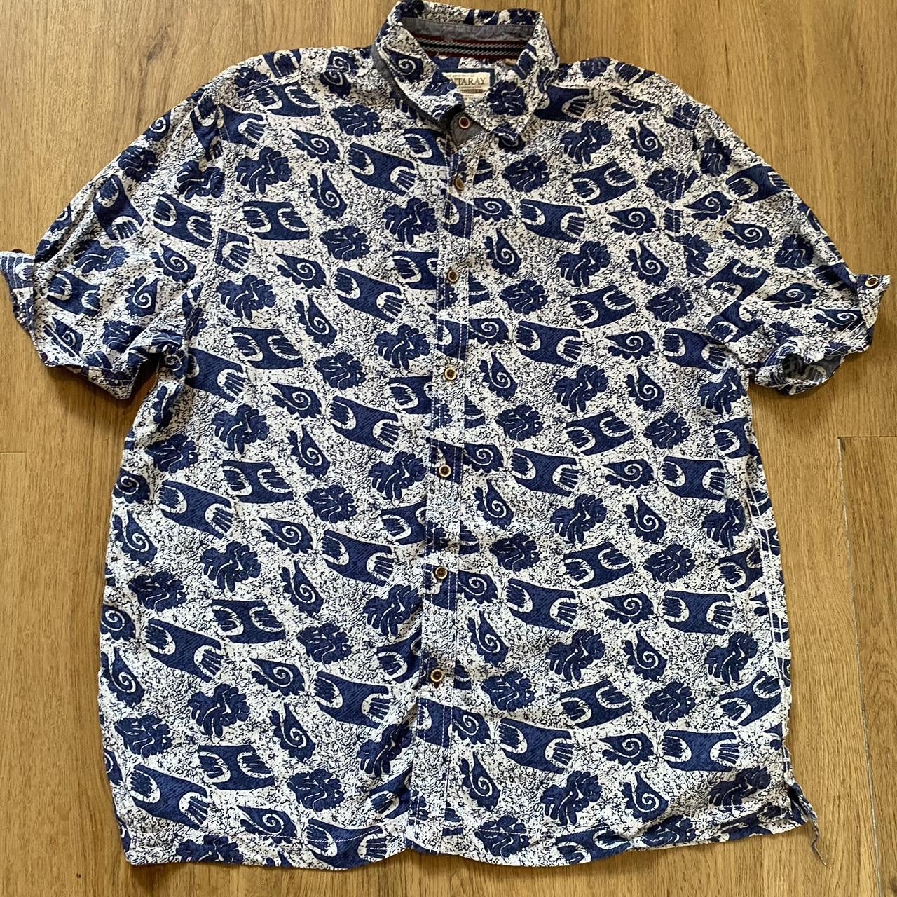 Other White and blue Hawaiian shirt with a funky pattern Size US L / EU 52-54 / 3 - 1 Thumbnail