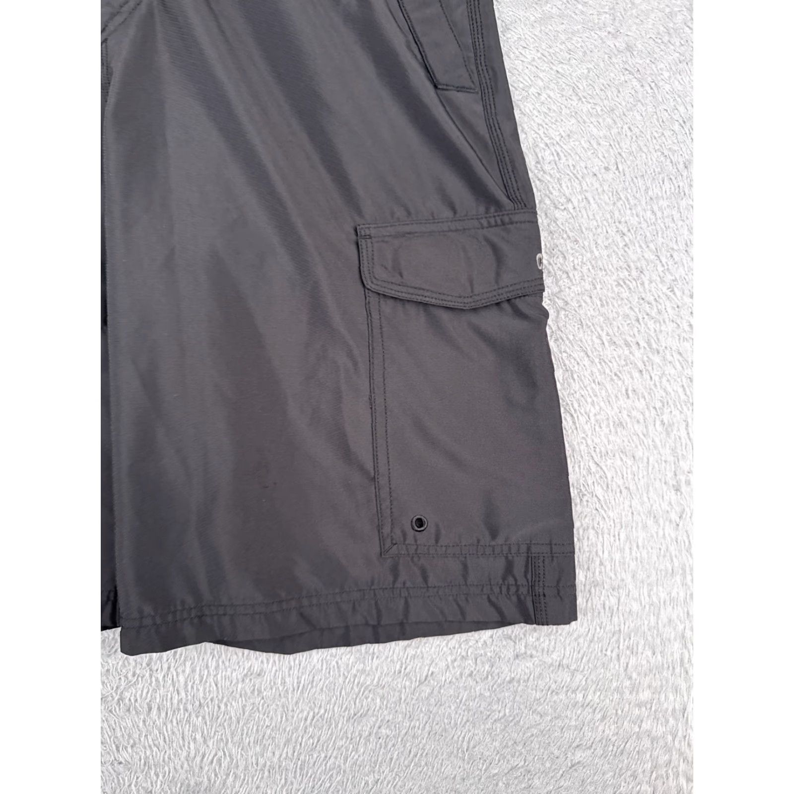 Quiksilver Quiksilver Shorts Mens 36 Black Cargo Polyester Beach 36x12 Cargo Shorts Men Black Poly 36in Inseam 12in Size US 36 / EU 52 - 2 Thumbnail