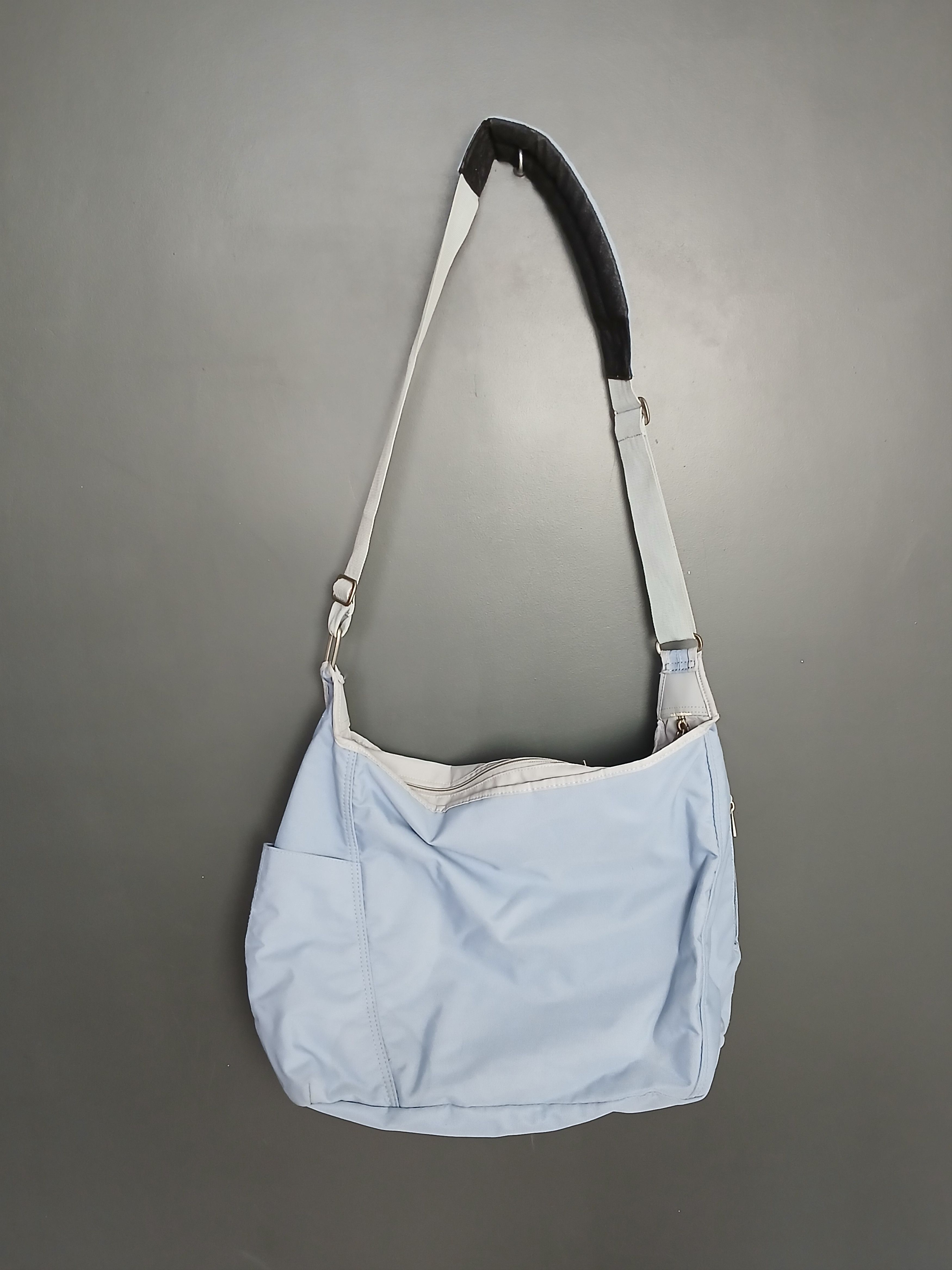 Nike Vintage Nike Bag Size ONE SIZE - 2 Thumbnail