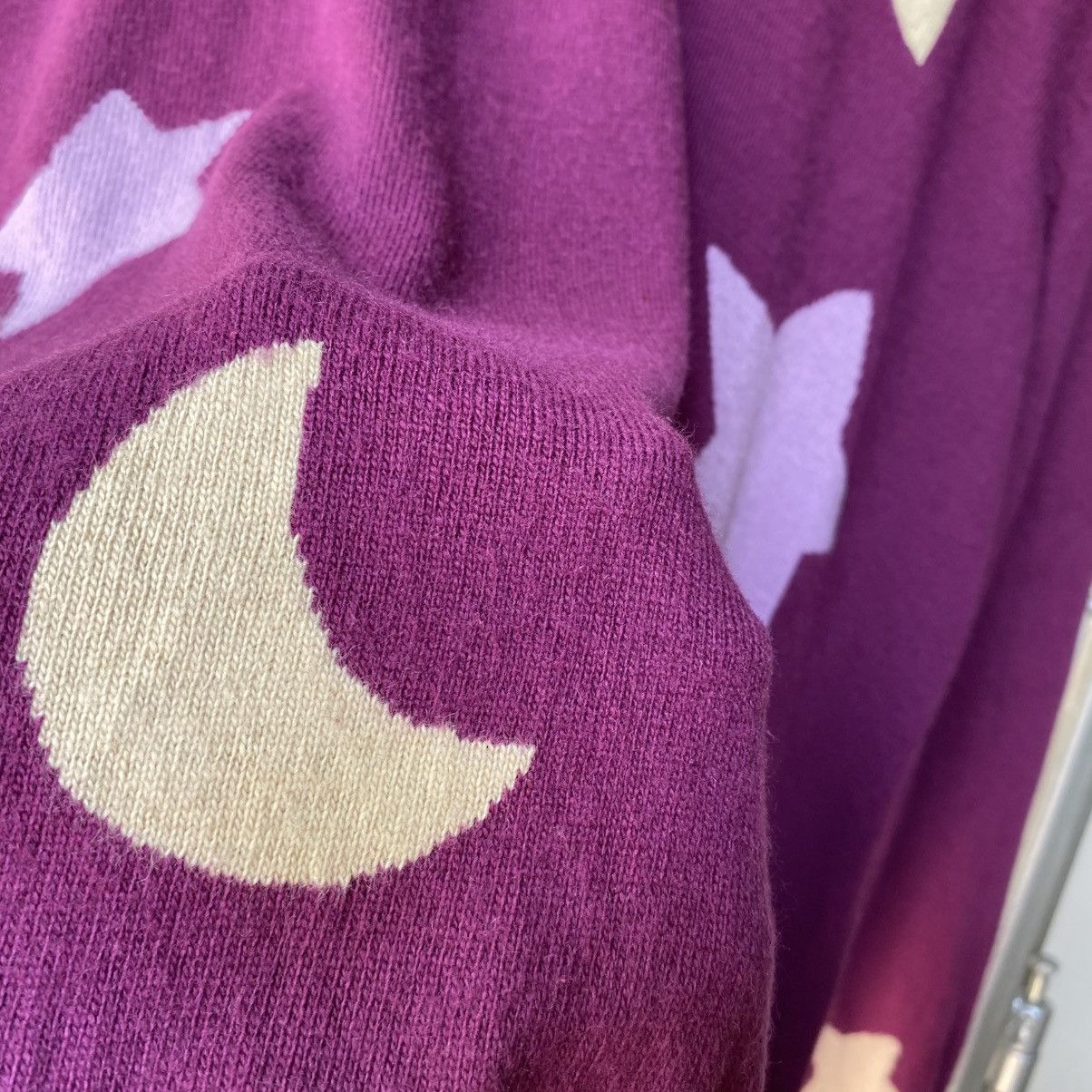 Tsumori Chisato TSUMORI CHISATO Purple Starry V-Neck Sweater Size XS / US 0-2 / IT 36-38 - 4 Thumbnail