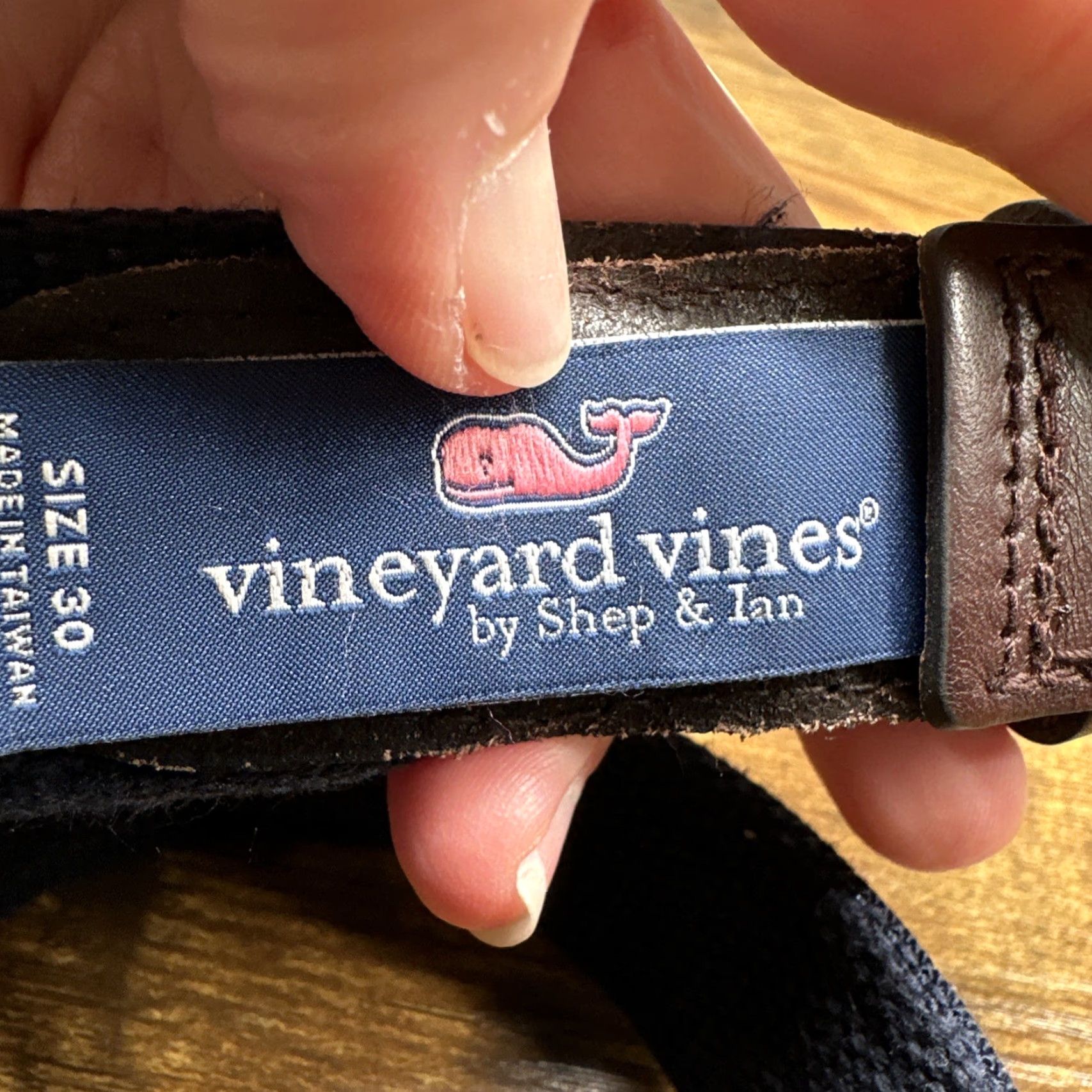 Vineyard Vines Vineyard Vines Belt Canvas Brown Leather Whale Mens 30 Belt Nautical Whales Pattern Adjustable Buckle 1.25” Brown/Pink/Blue Size 30 - 5 Thumbnail