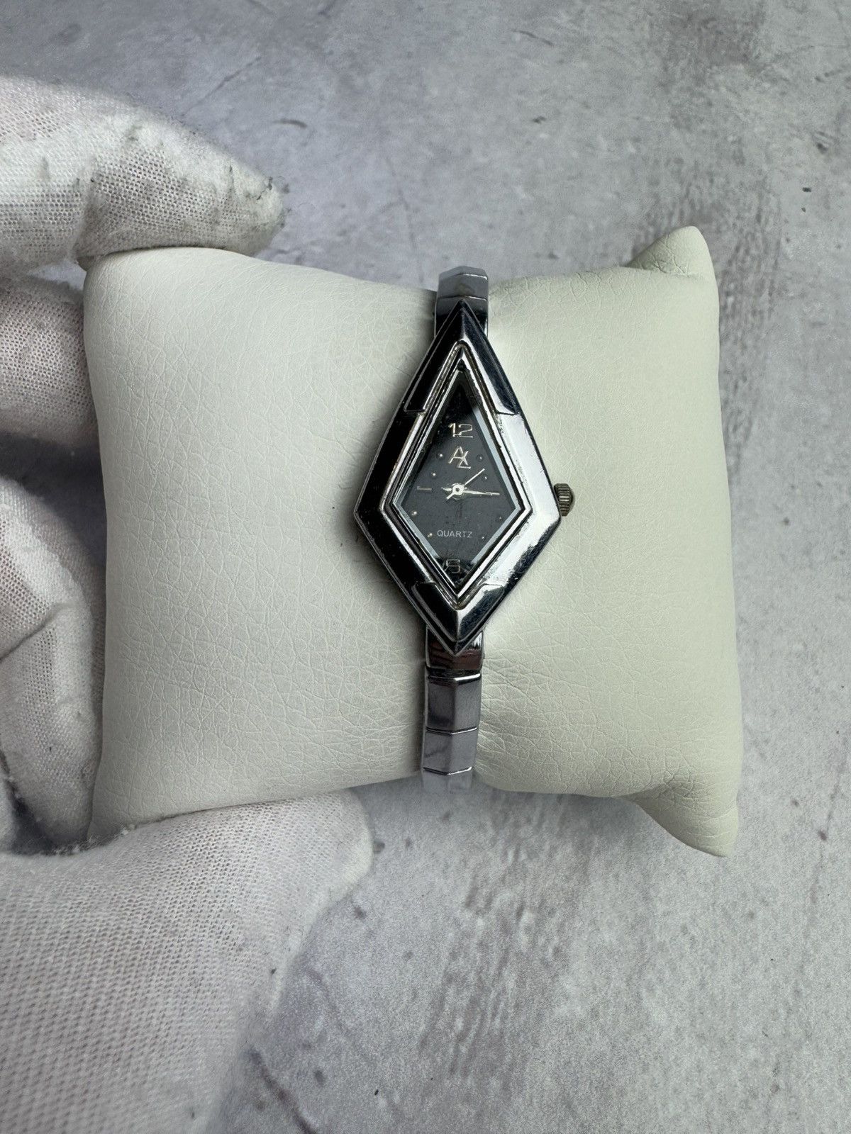 Japanese Brand × Vintage AL Futuristic Watch Vintage Size ONE SIZE - 1 Thumbnail