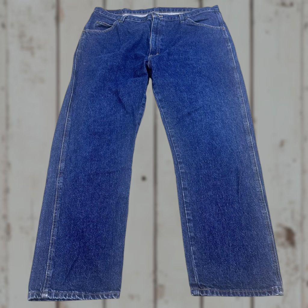 Wrangler Wrangler Jeans Mens 40x30 Blue Comfort Fit Straight Leg Zip Fly Denim 96501MR Size US 40 / EU 56 - 1 Thumbnail
