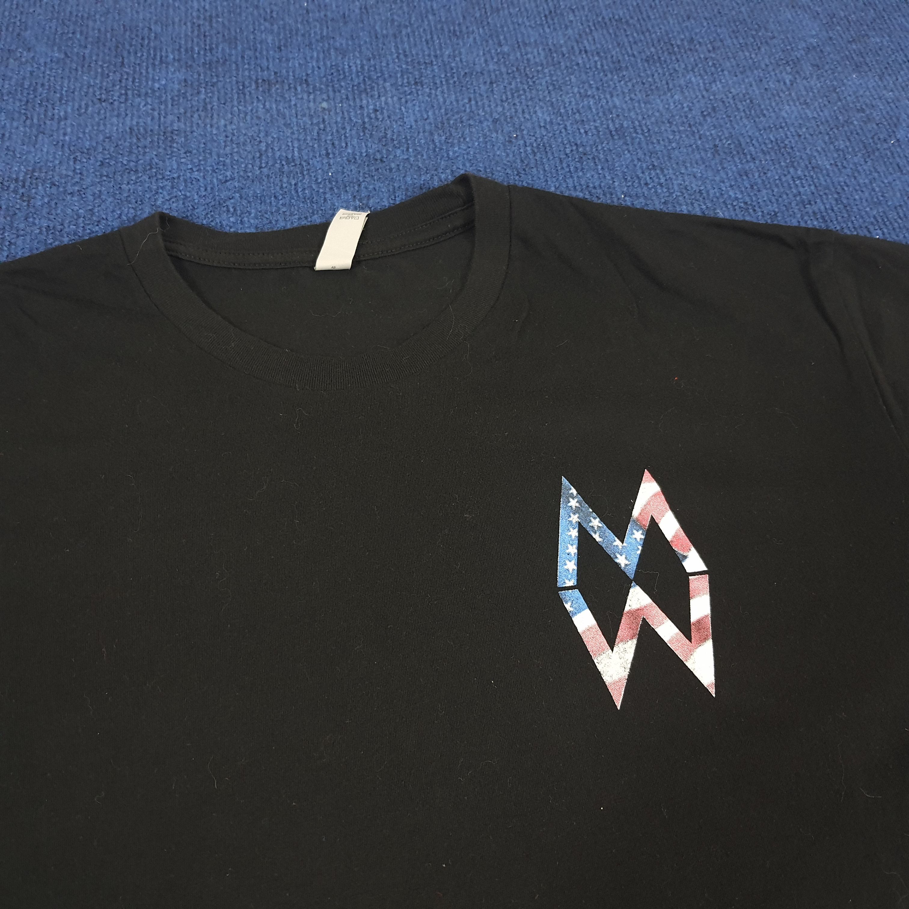 Band Tees Vintage Morgan Wallen Guitarist Dangerous T-shirt Size US M / EU 48-50 / 2 - 4 Thumbnail