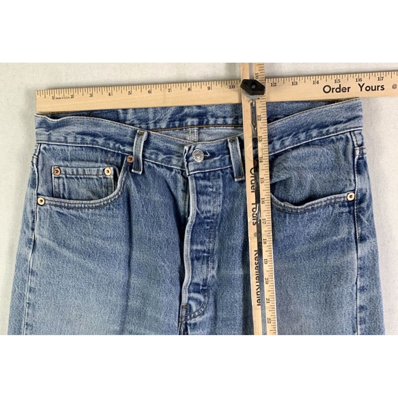 Levi's VINTAGE Levi's 501 Jeans 34x36 Made In USA Distressed Hemmed 32x26 90s Cowboy Hipster Retro USA Size US 32 / EU 48 - 7 Thumbnail