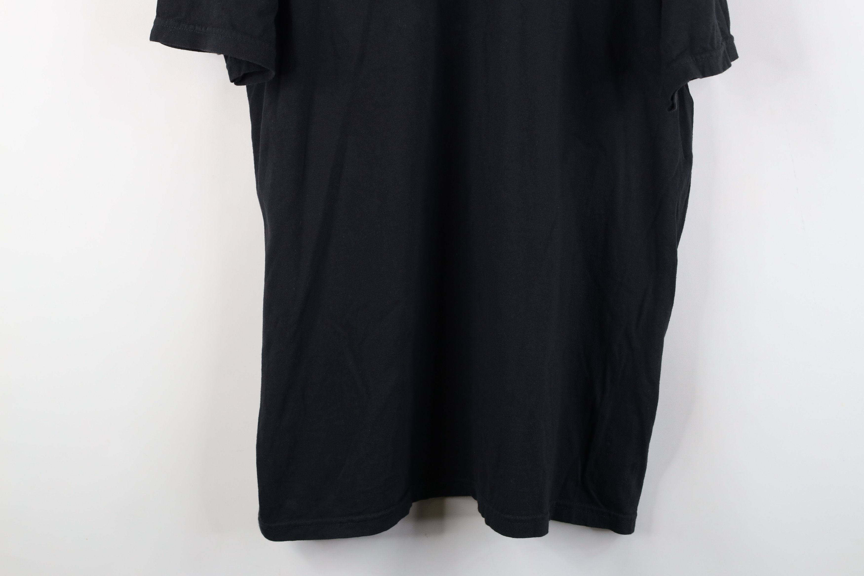 Vintage Vintage Streetwear Blank Short Sleeve T-Shirt Black Cotton Size US L / EU 52-54 / 3 - 3 Thumbnail