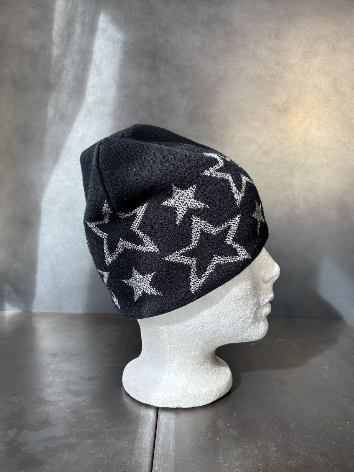 H&M × Vintage 2000s H&M Beanie Star Print Glitter ALP Vintage H and M Hat Size ONE SIZE - 1 Thumbnail