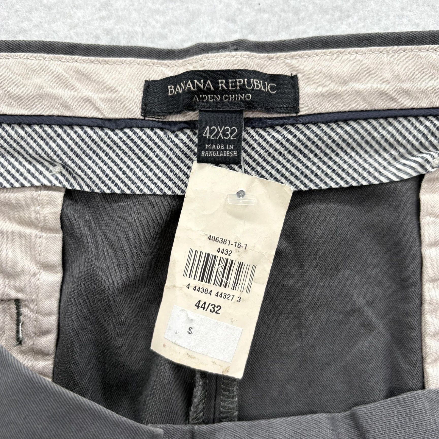 Banana Republic Banana Republic Pants Mens 42x32 Gray Aiden Chino Casual Straight Cotton Office Size US 42 / EU 58 - 4 Thumbnail